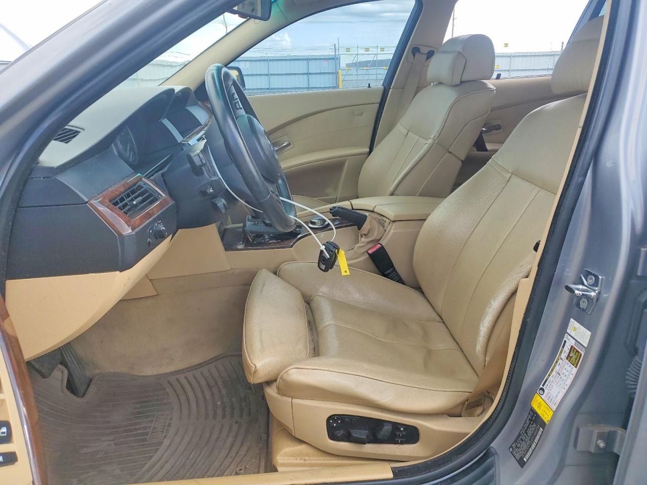 2007 Bmw 530 Xit Gray vin: WBANN735X7CN04794