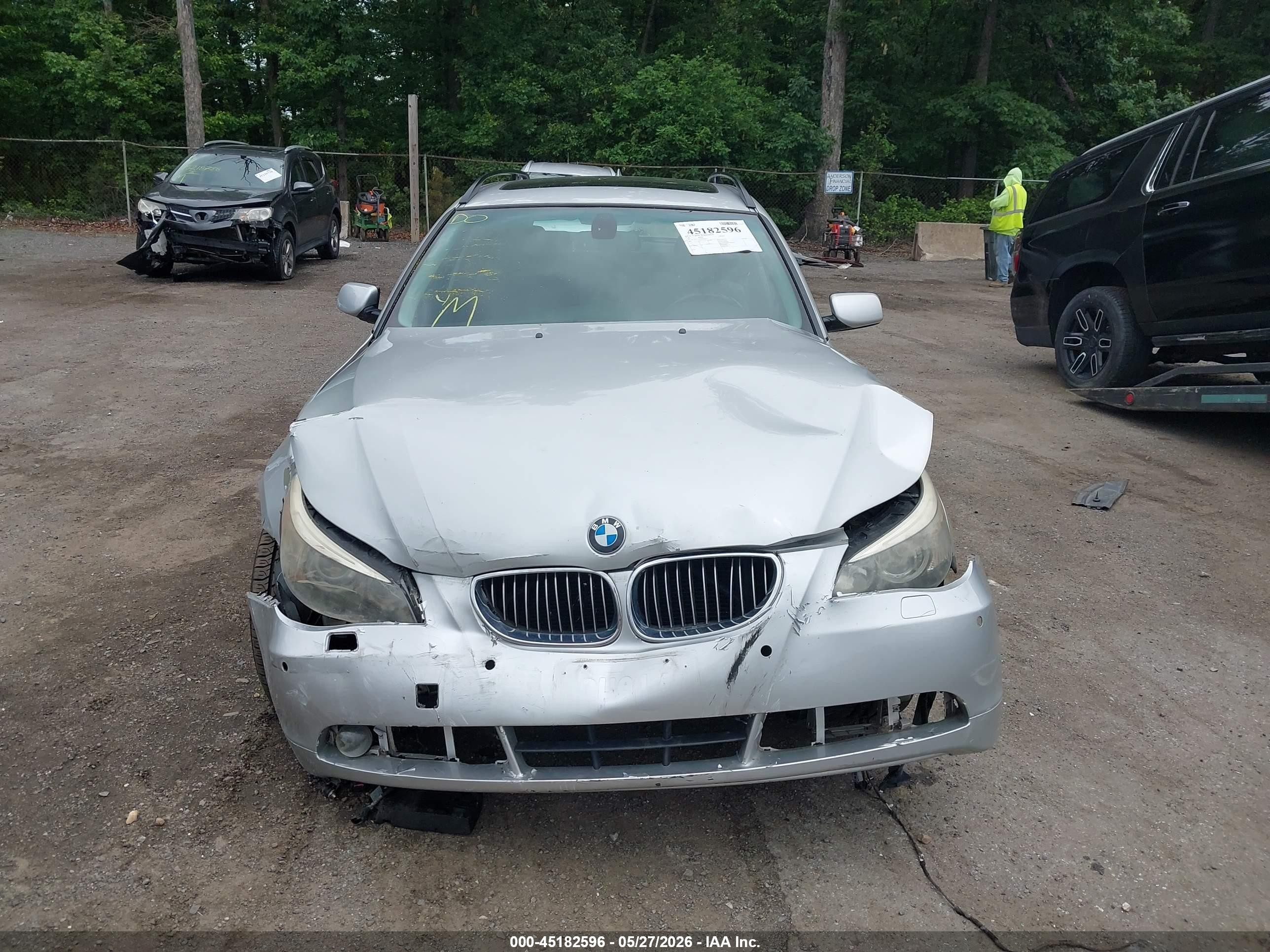 2007 Bmw 530xit   Silver vin: WBANN735X7CN05010