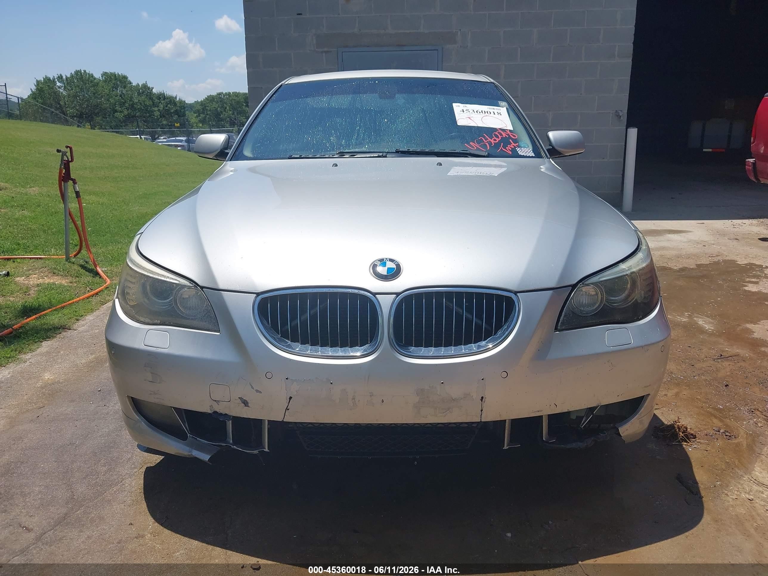 2008 Bmw 528i   Silver vin: WBANU53508CT07285