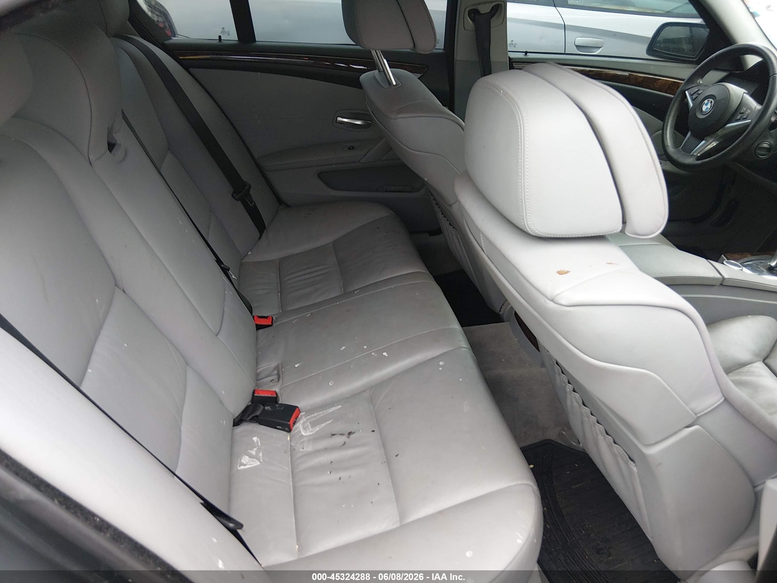 2008 Bmw 528i   Gray vin: WBANU53518C114448