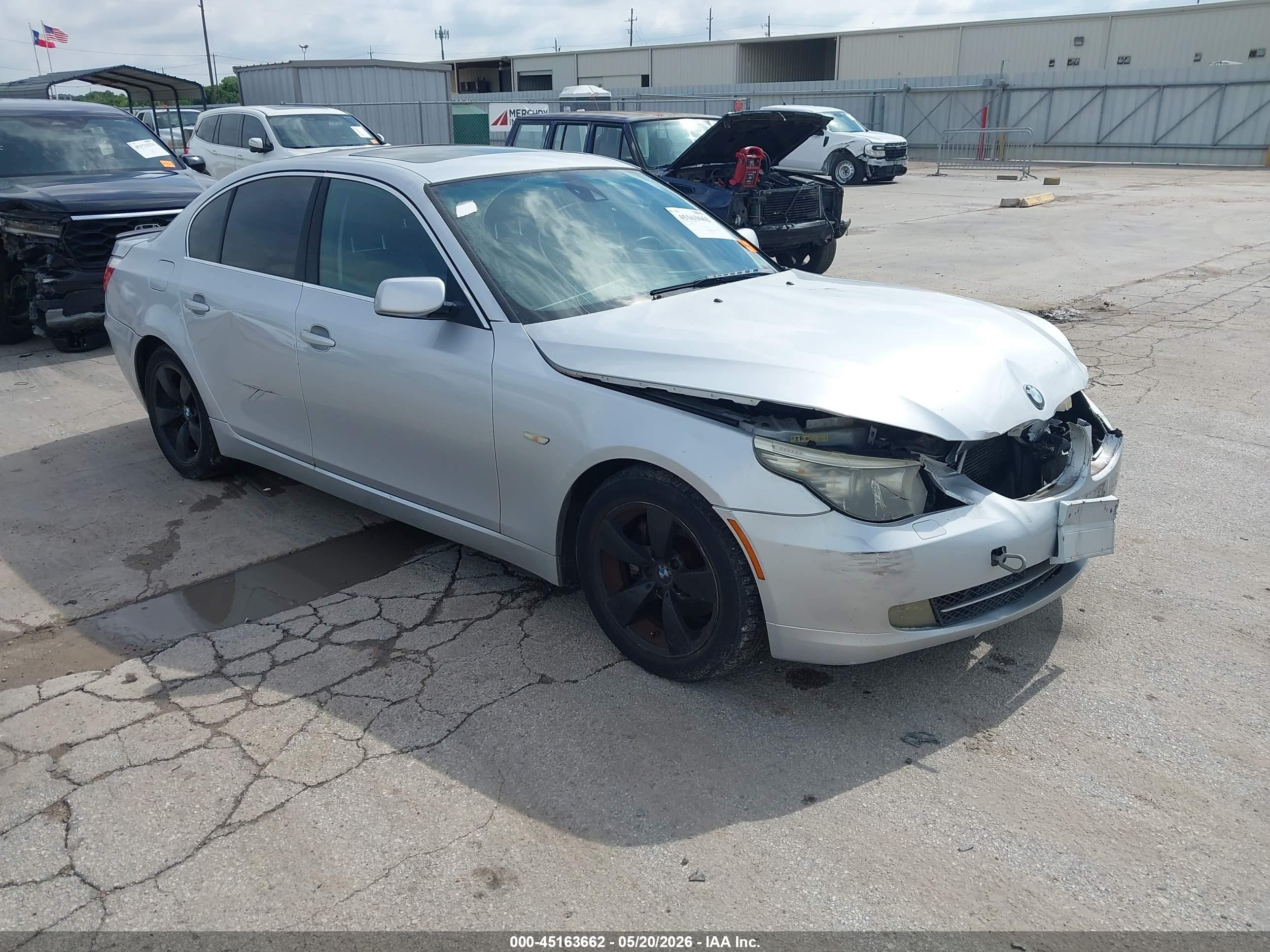 2008 Bmw 528i   Silver vin: WBANU53518CT08655
