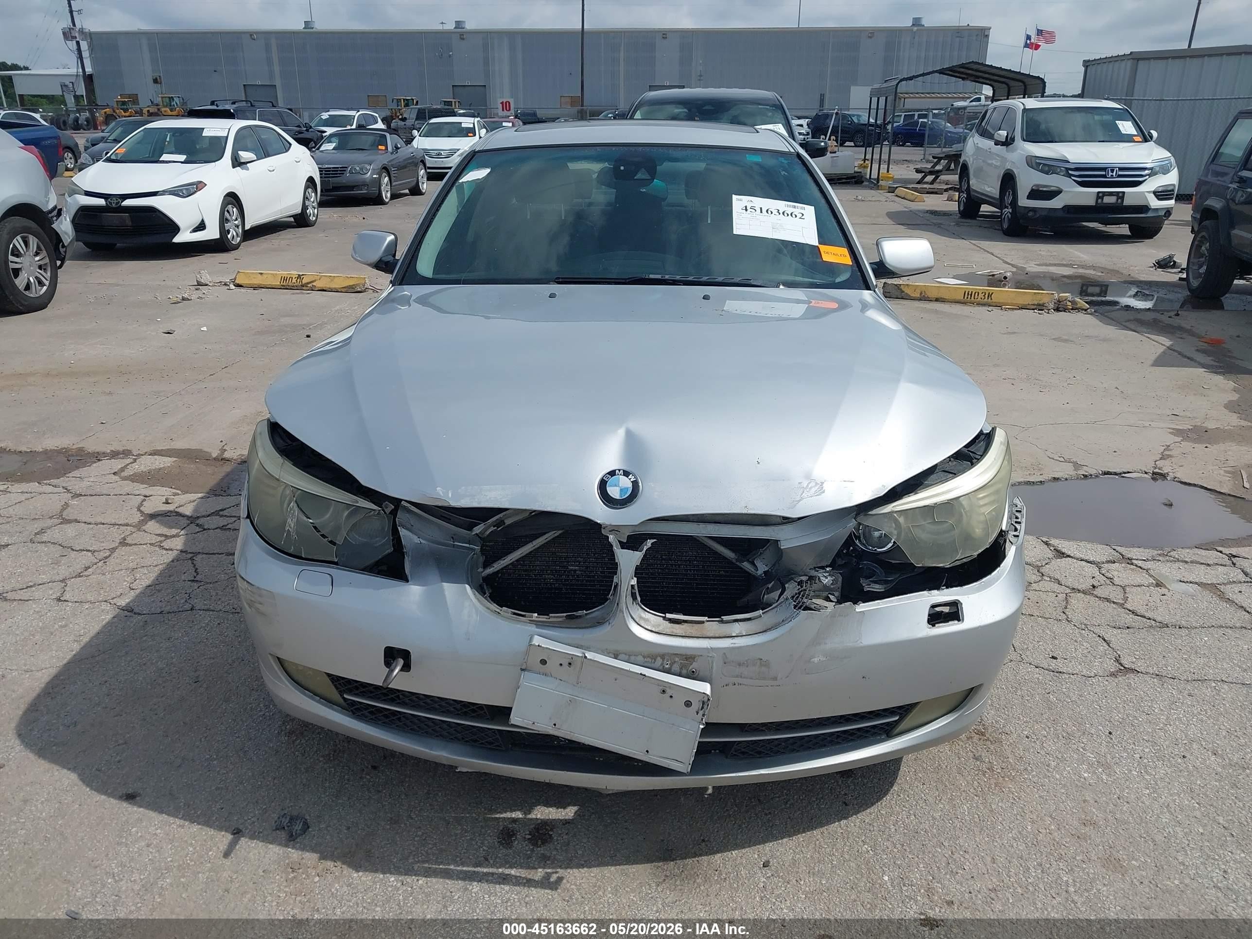 2008 Bmw 528i Silver vin: WBANU53518CT08655