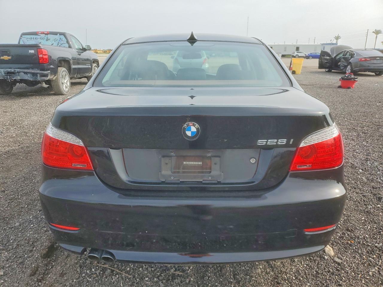 2008 Bmw 528 I Black vin: WBANU53518CT17467