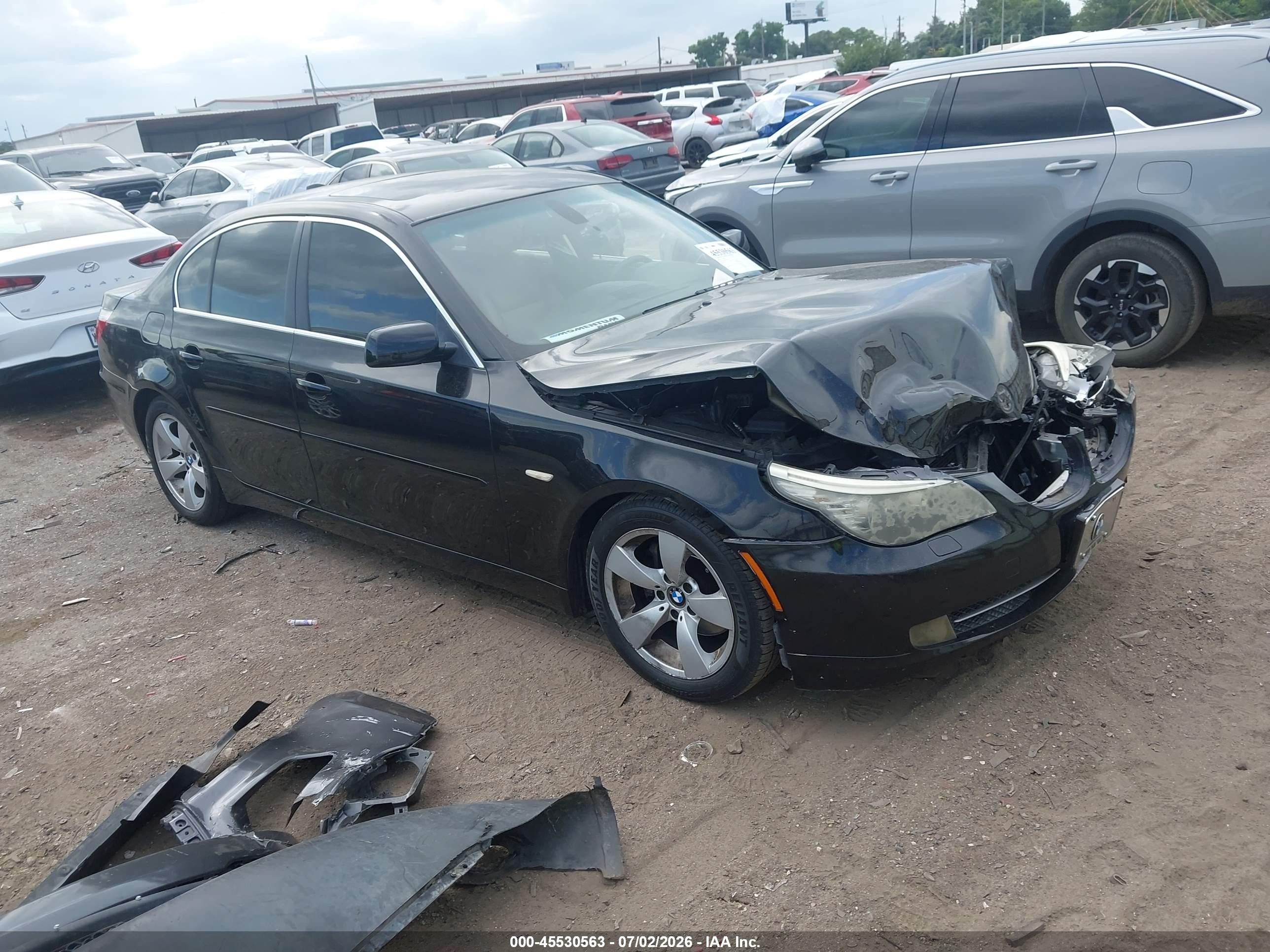 2008 Bmw 528i   Black vin: WBANU53528CT08504