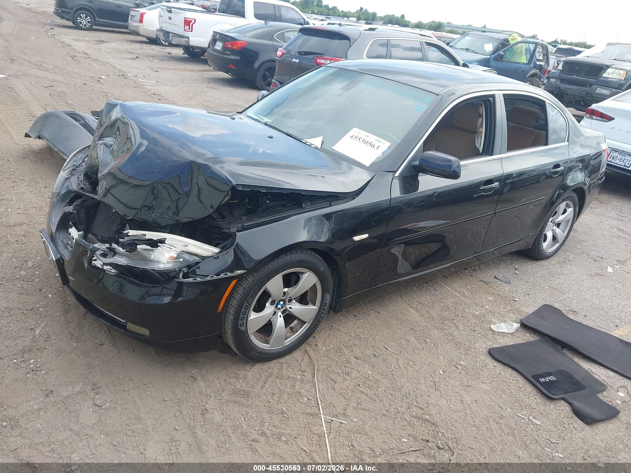 2008 Bmw 528i   Black vin: WBANU53528CT08504