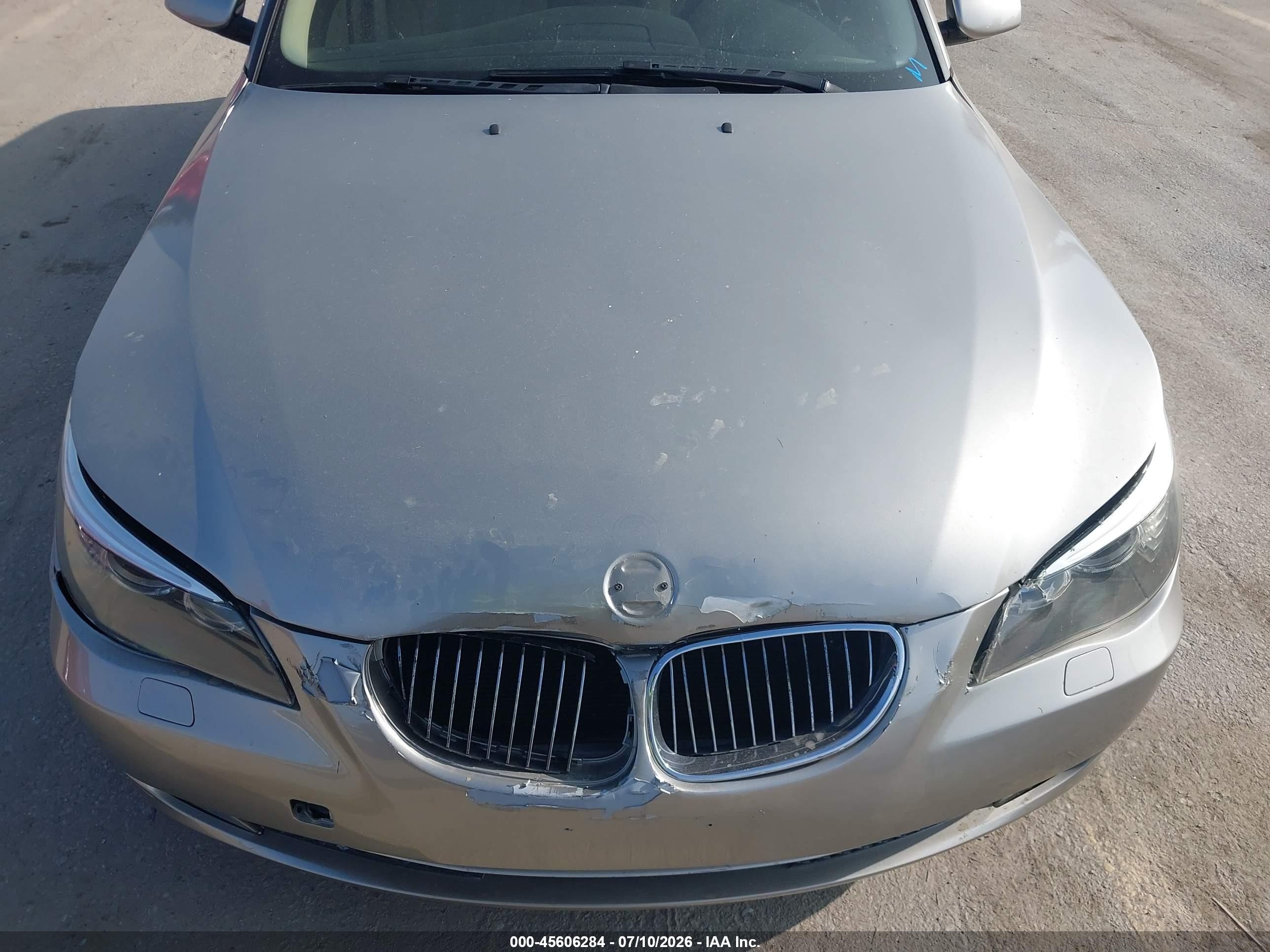 2008 Bmw 528i   Champagne vin: WBANU53538CT05417