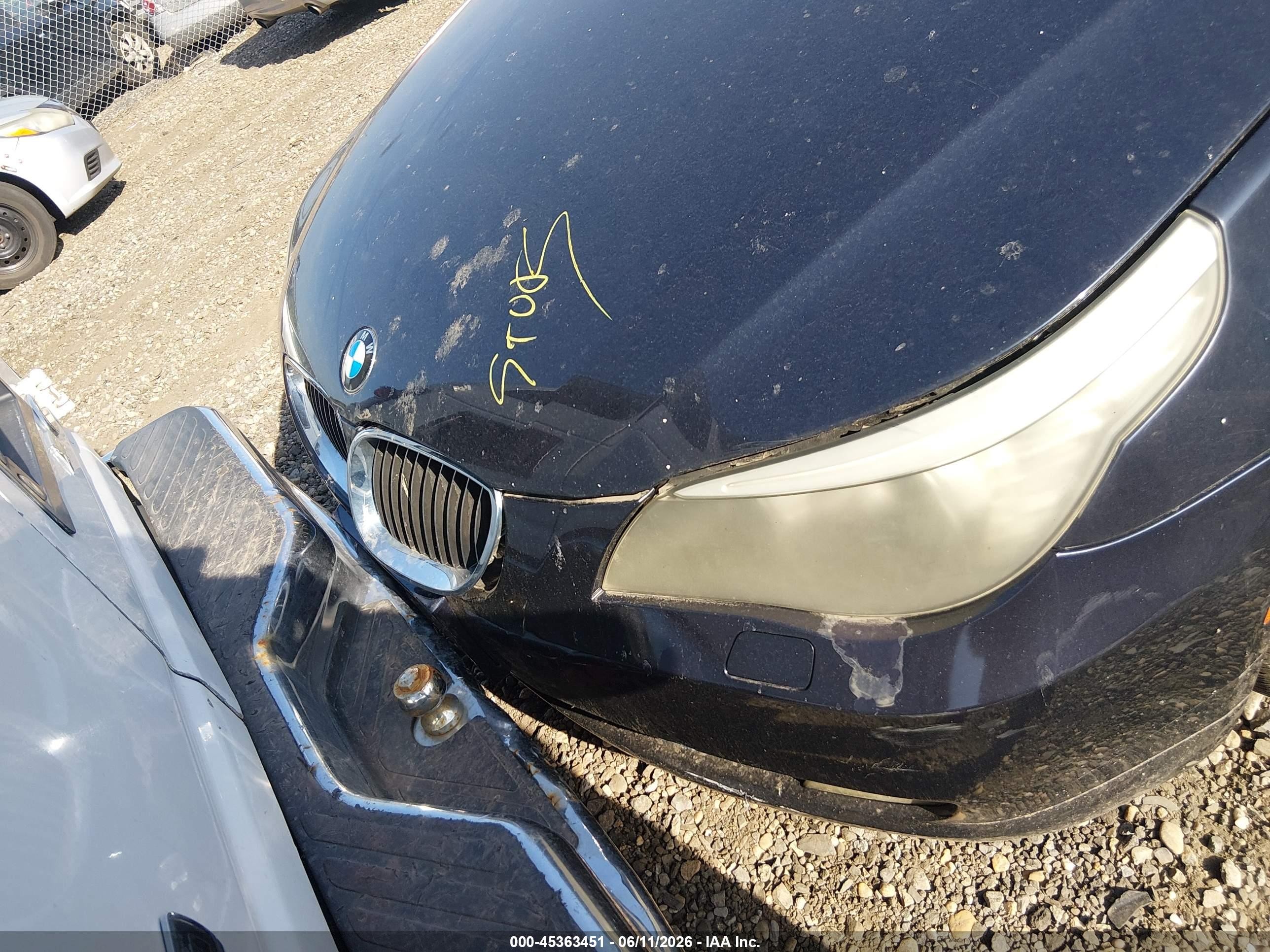 2008 Bmw 528i   Blue vin: WBANU53538CT11833