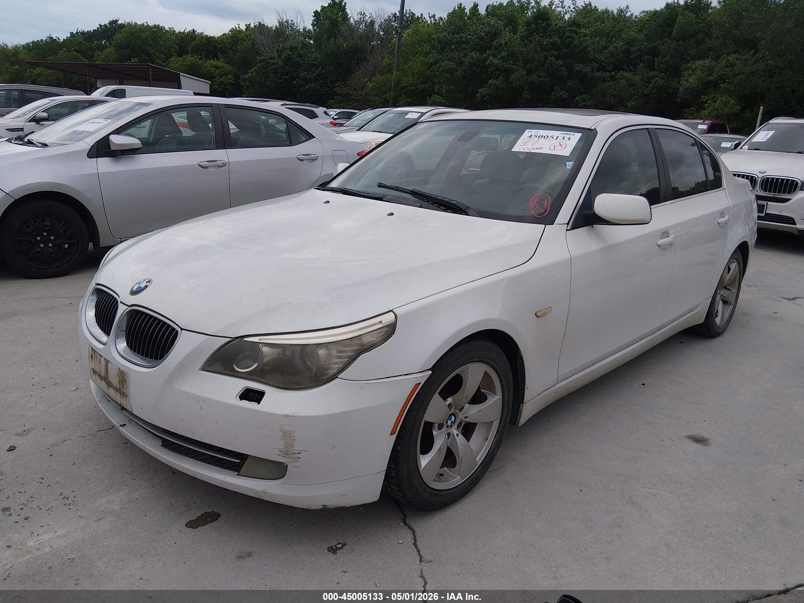 2008 Bmw 528i   White vin: WBANU53548C110622