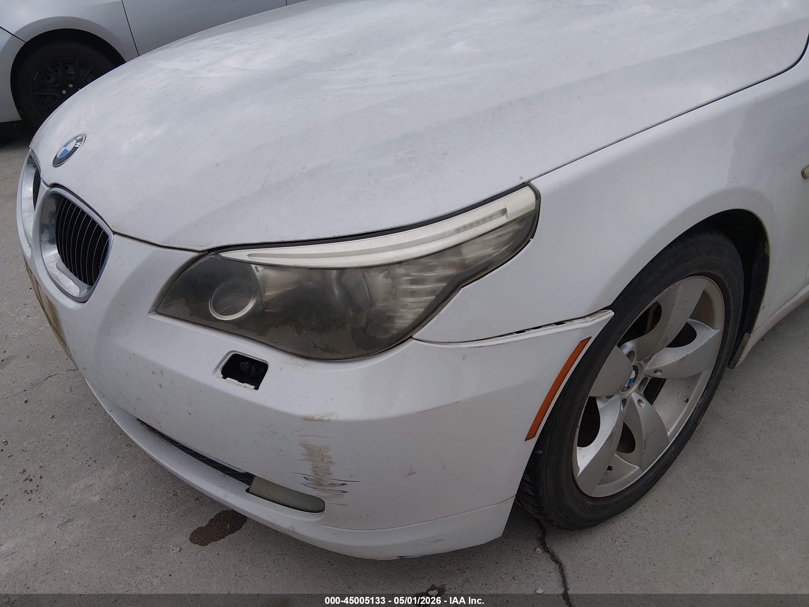 2008 Bmw 528i   White vin: WBANU53548C110622