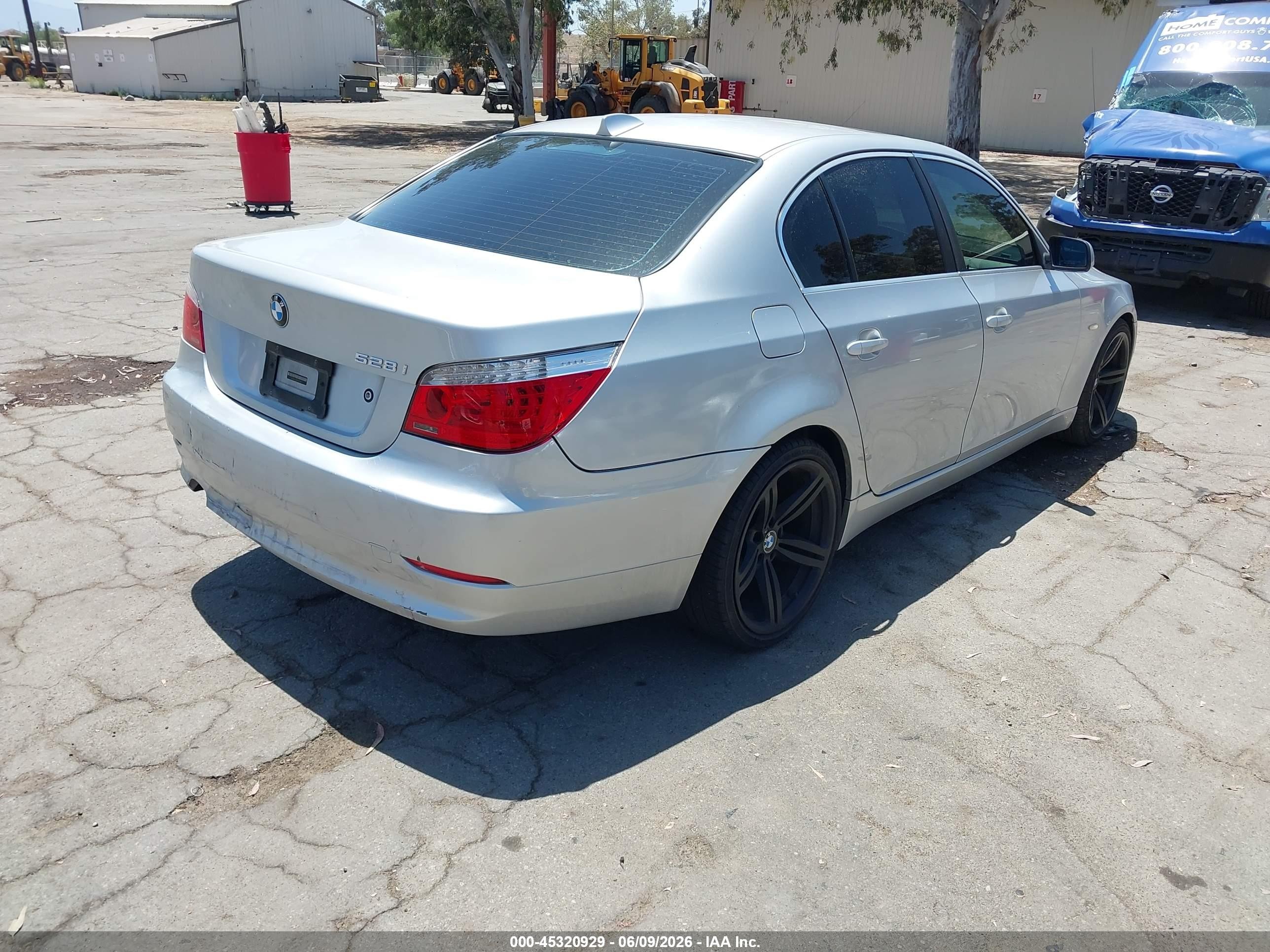 2008 Bmw 528i   Silver vin: WBANU53548C116565