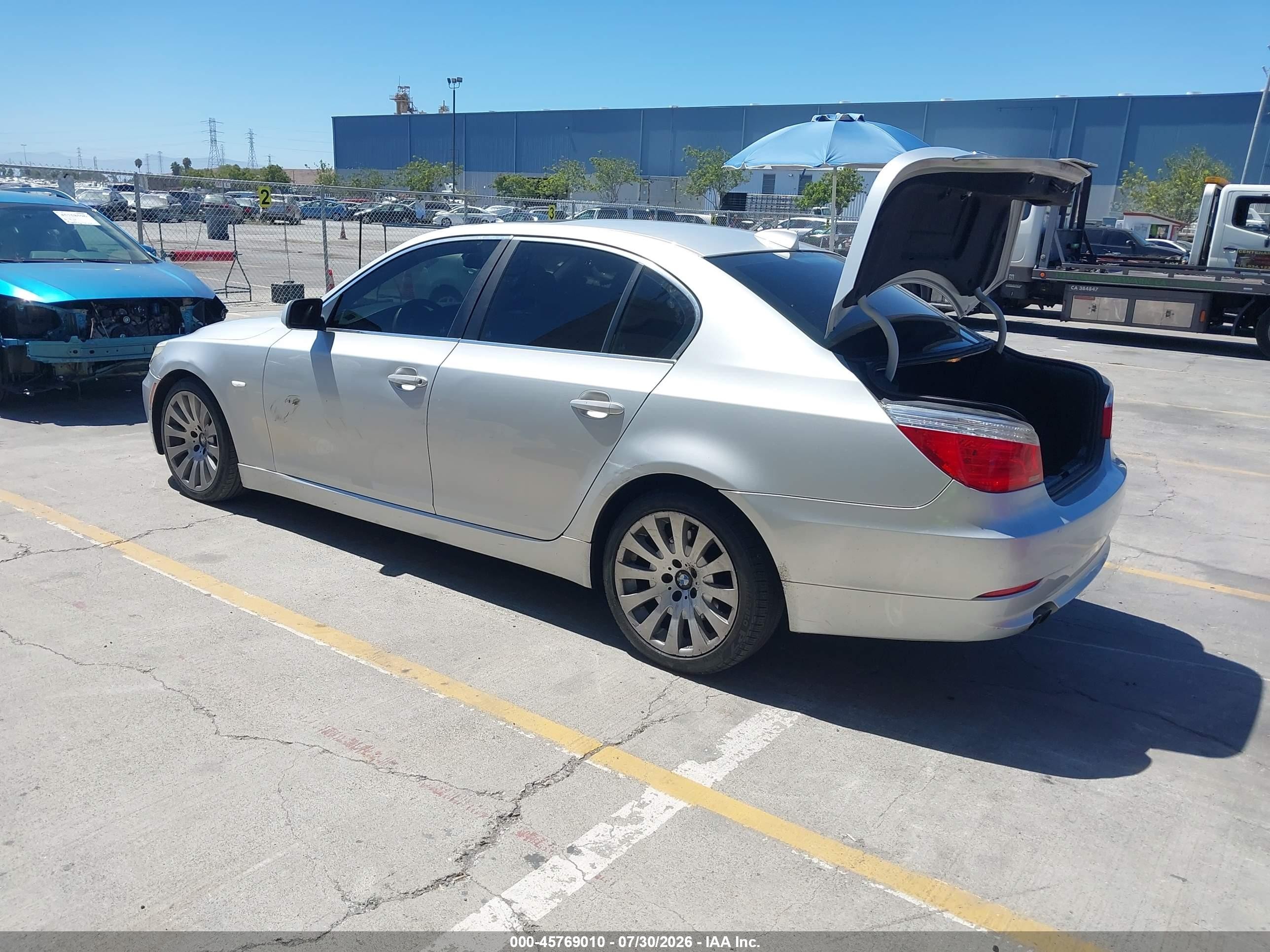 2008 Bmw 528i   Gray vin: WBANU53548CT09914
