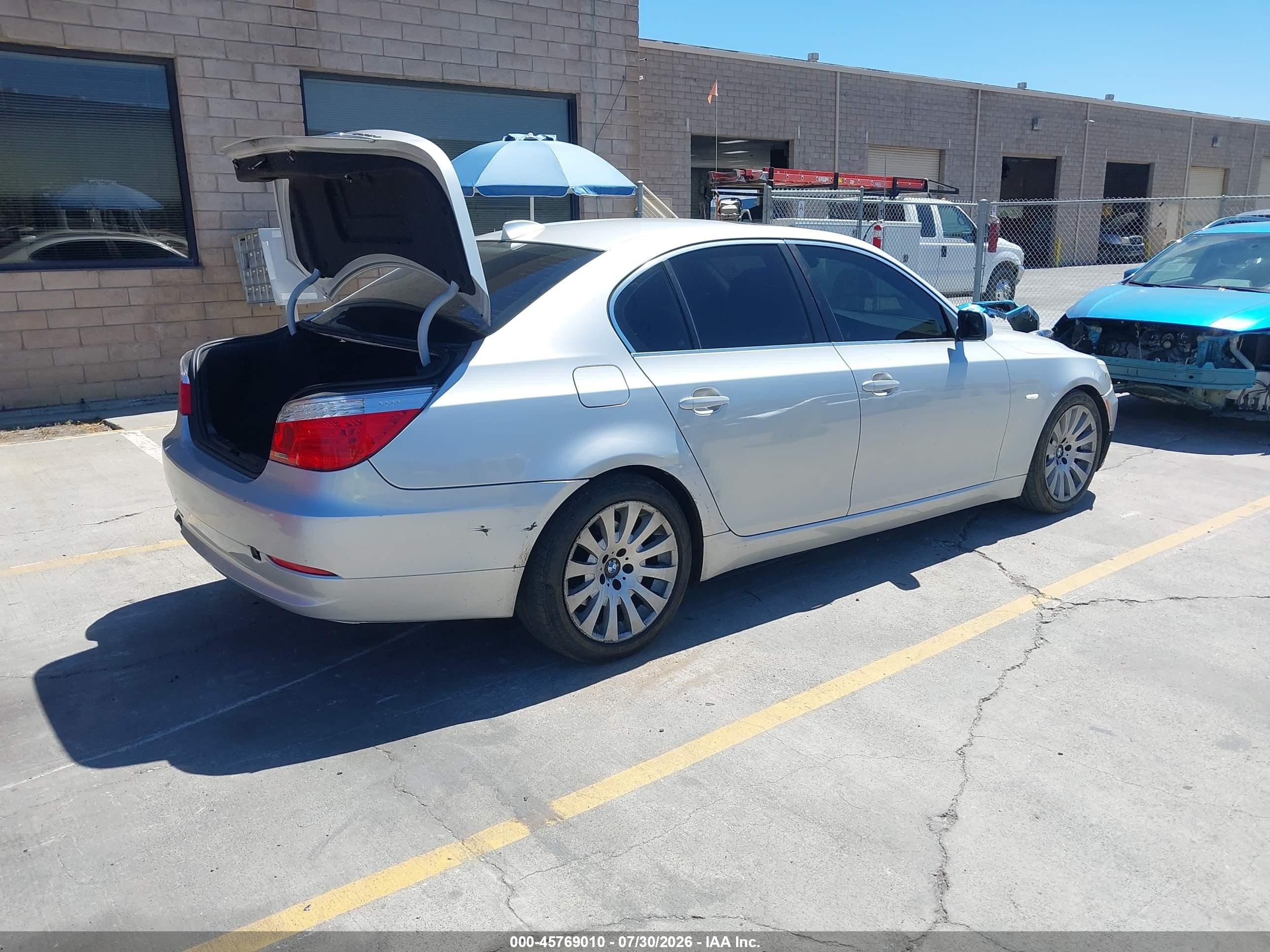 2008 Bmw 528i   Gray vin: WBANU53548CT09914