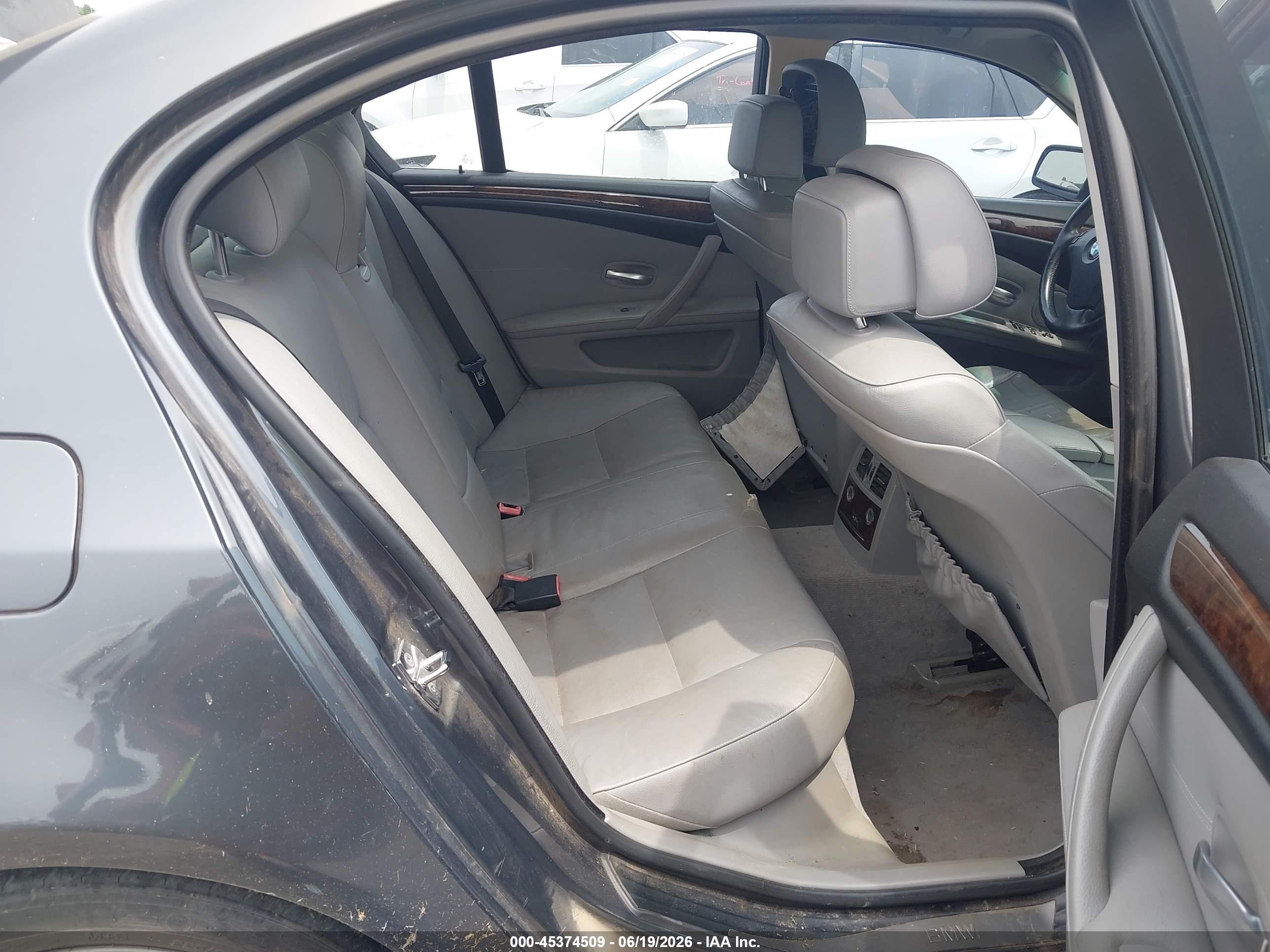 2008 Bmw 528i   Light Blue vin: WBANU53558CT09890