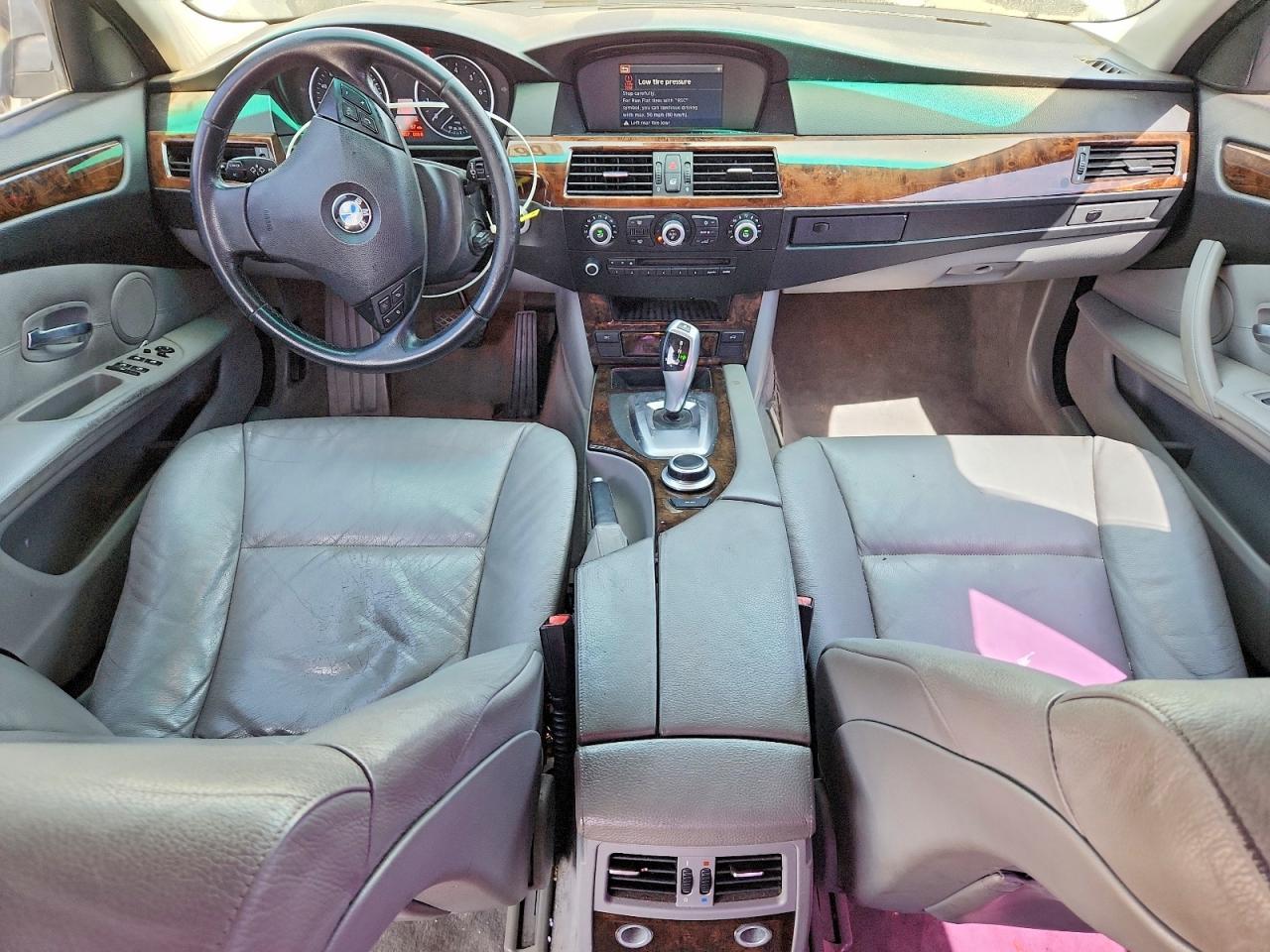 2008 Bmw 528 I Silver vin: WBANU53568CT11857