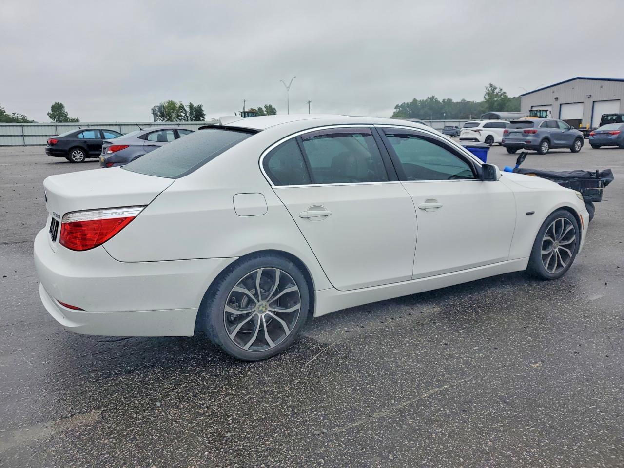 2008 Bmw 528 I White vin: WBANU53578C111361
