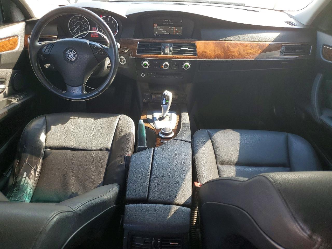 2008 Bmw 528 I Silver vin: WBANU53578CT07073