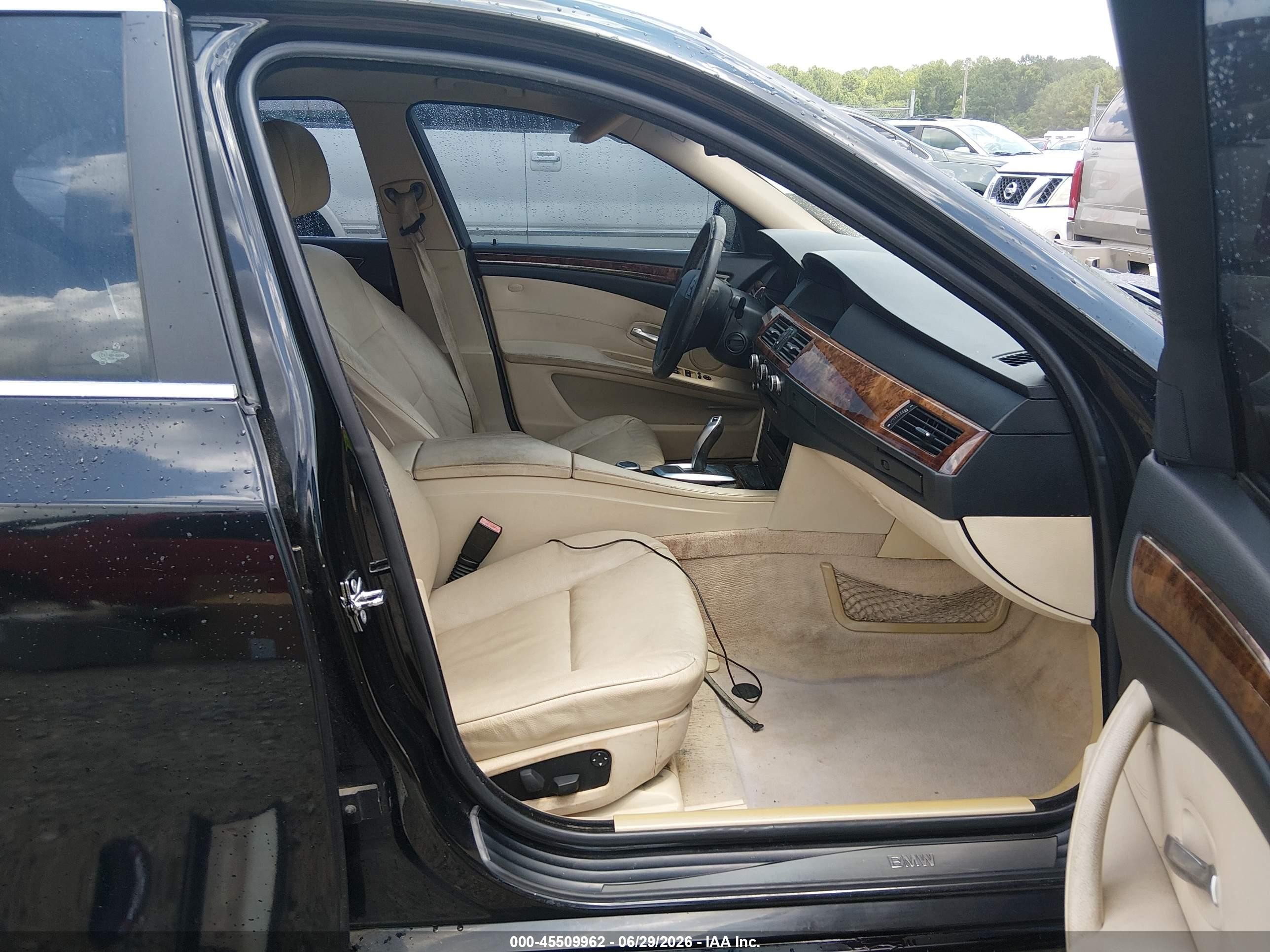 2008 Bmw 528i   Black vin: WBANU53588CT14789