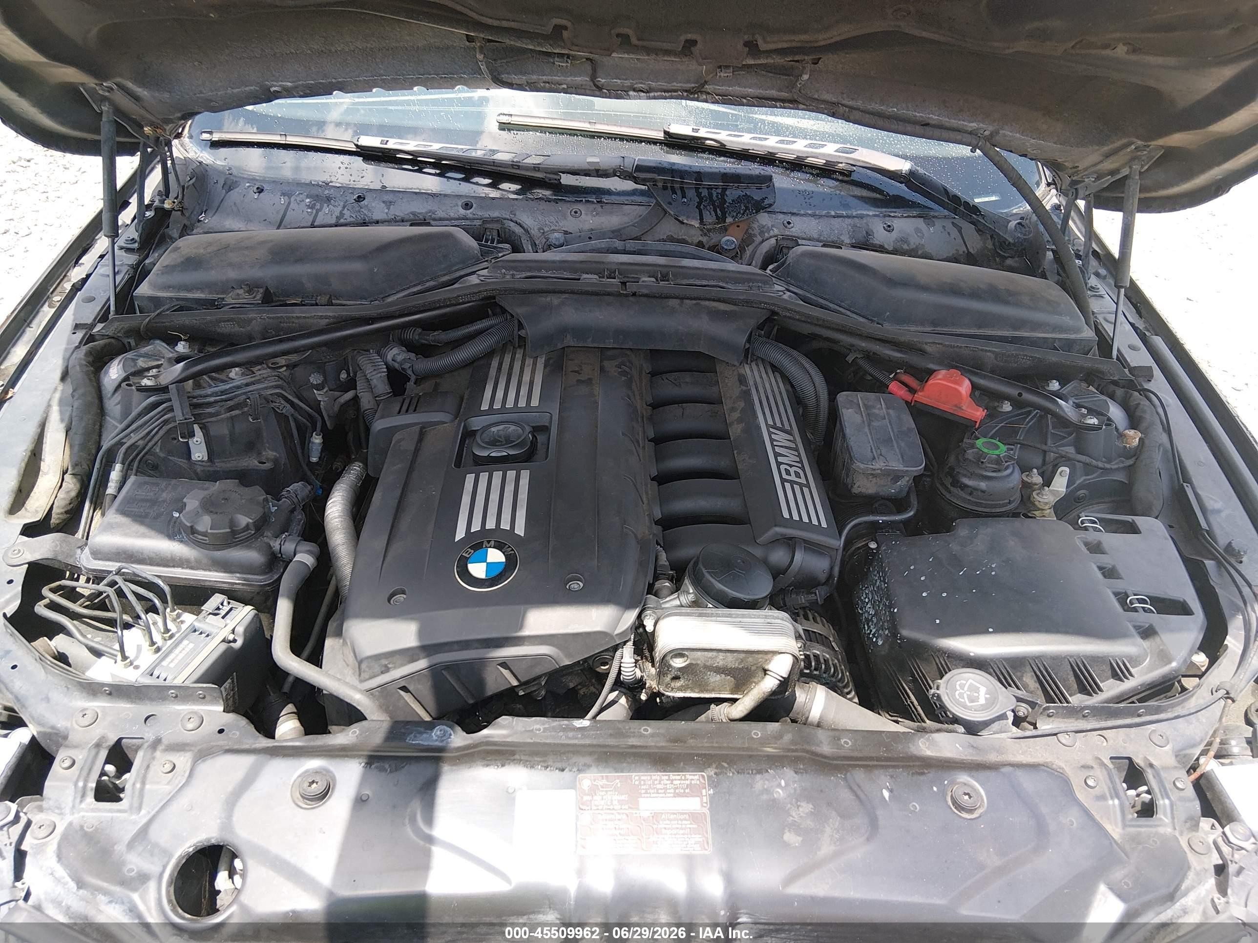 2008 Bmw 528i   Black vin: WBANU53588CT14789