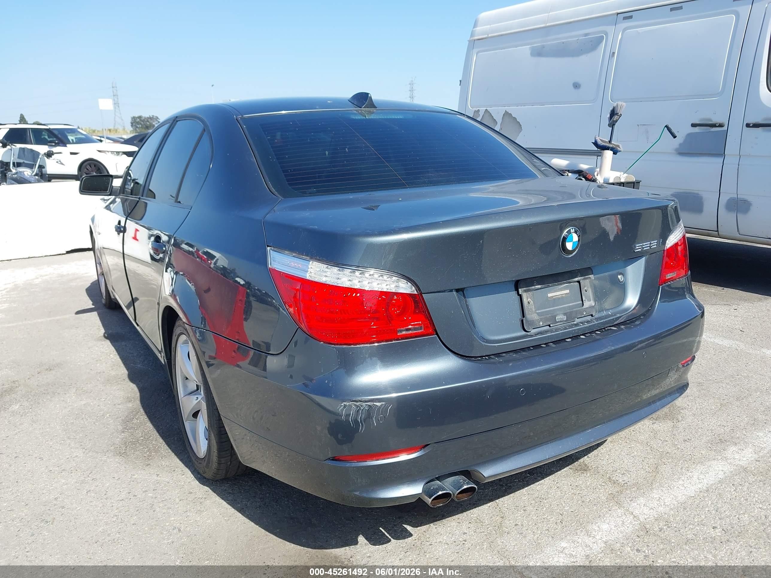 2008 Bmw 528i   Gray vin: WBANU53588CT16865