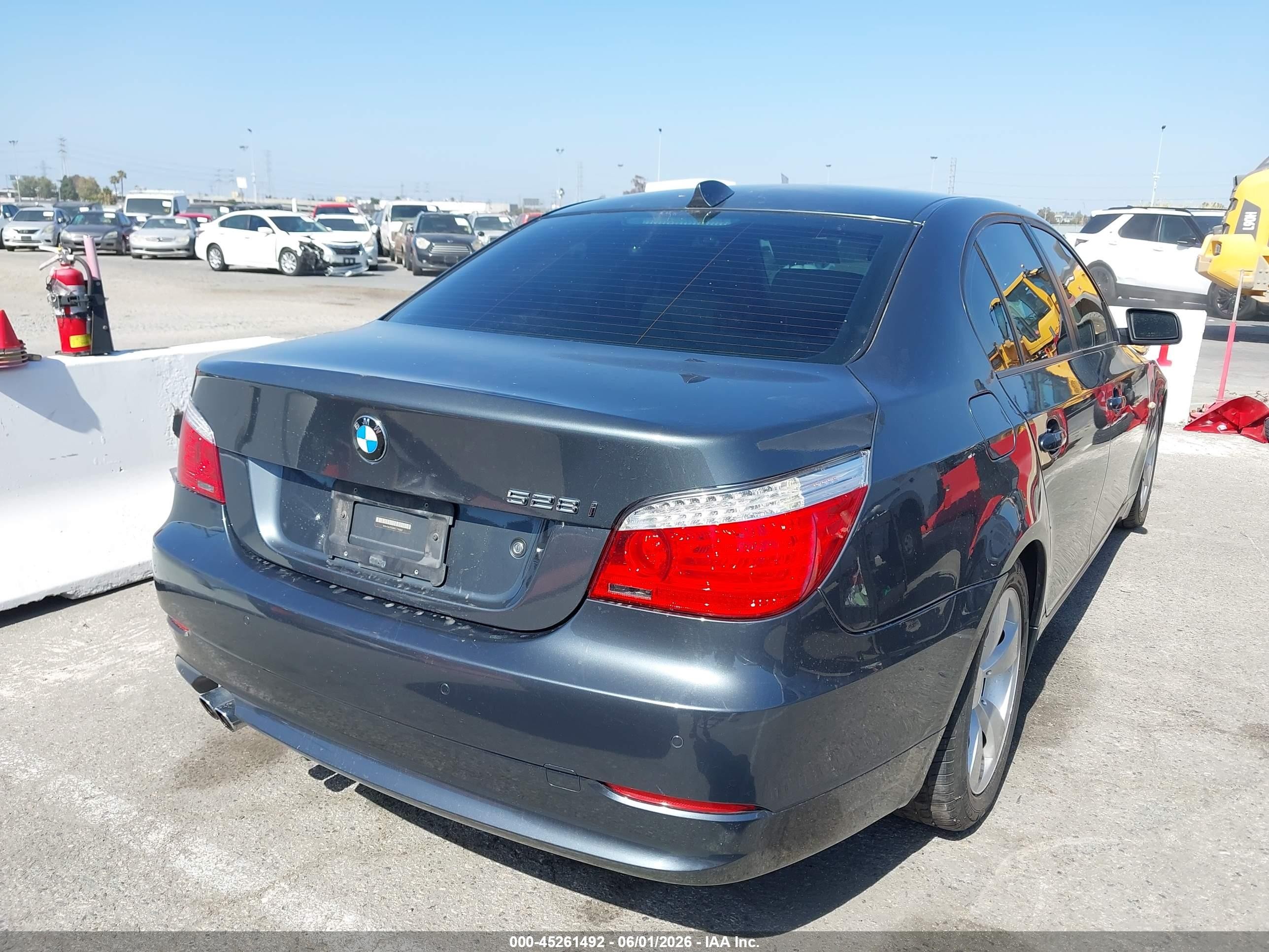 2008 Bmw 528i   Gray vin: WBANU53588CT16865