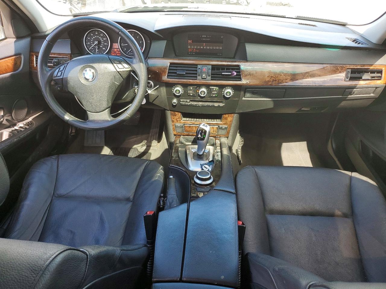 2008 Bmw 528 I Blue vin: WBANU53588CT19801