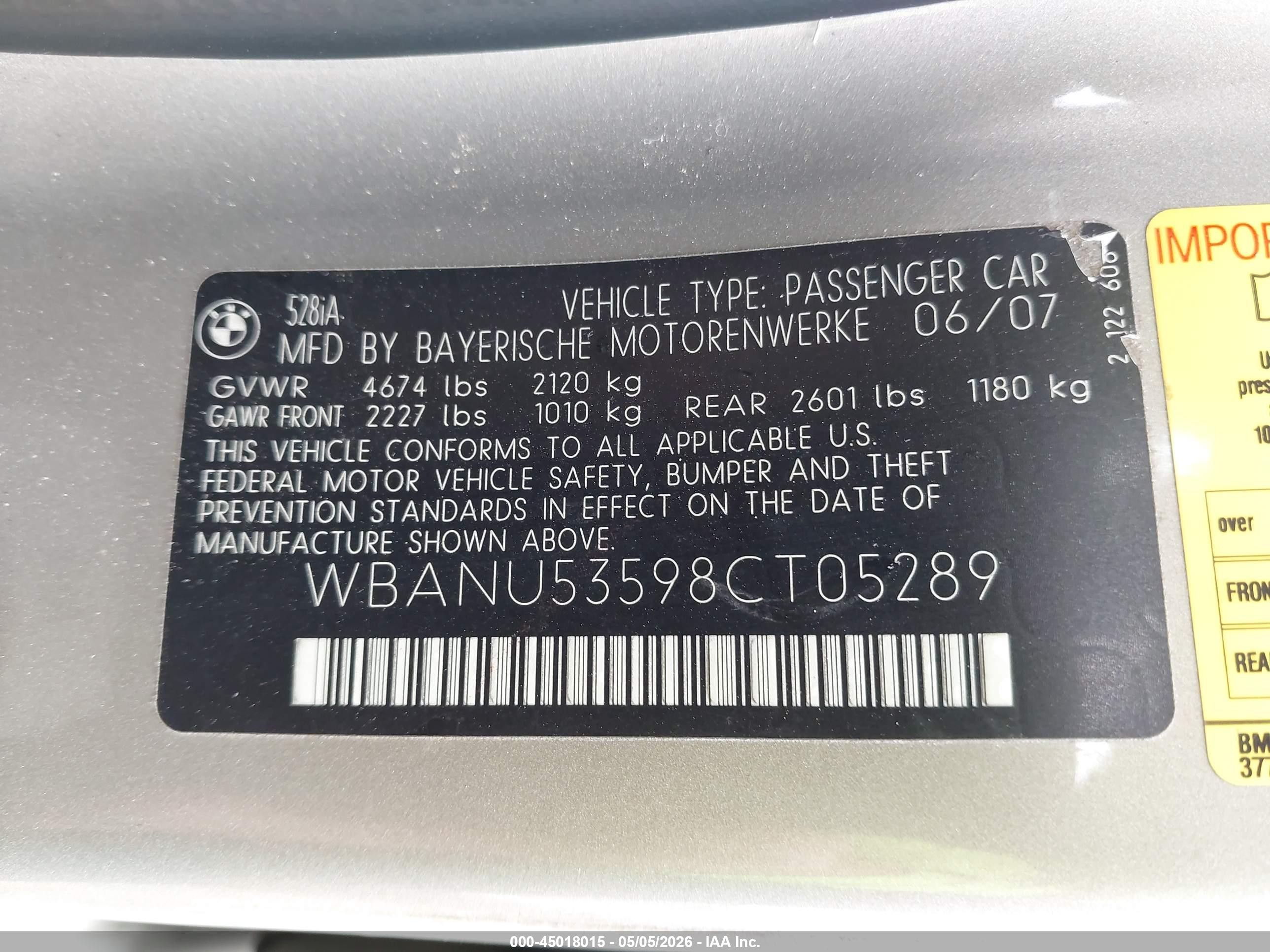 2008 Bmw 528i   Gold vin: WBANU53598CT05289