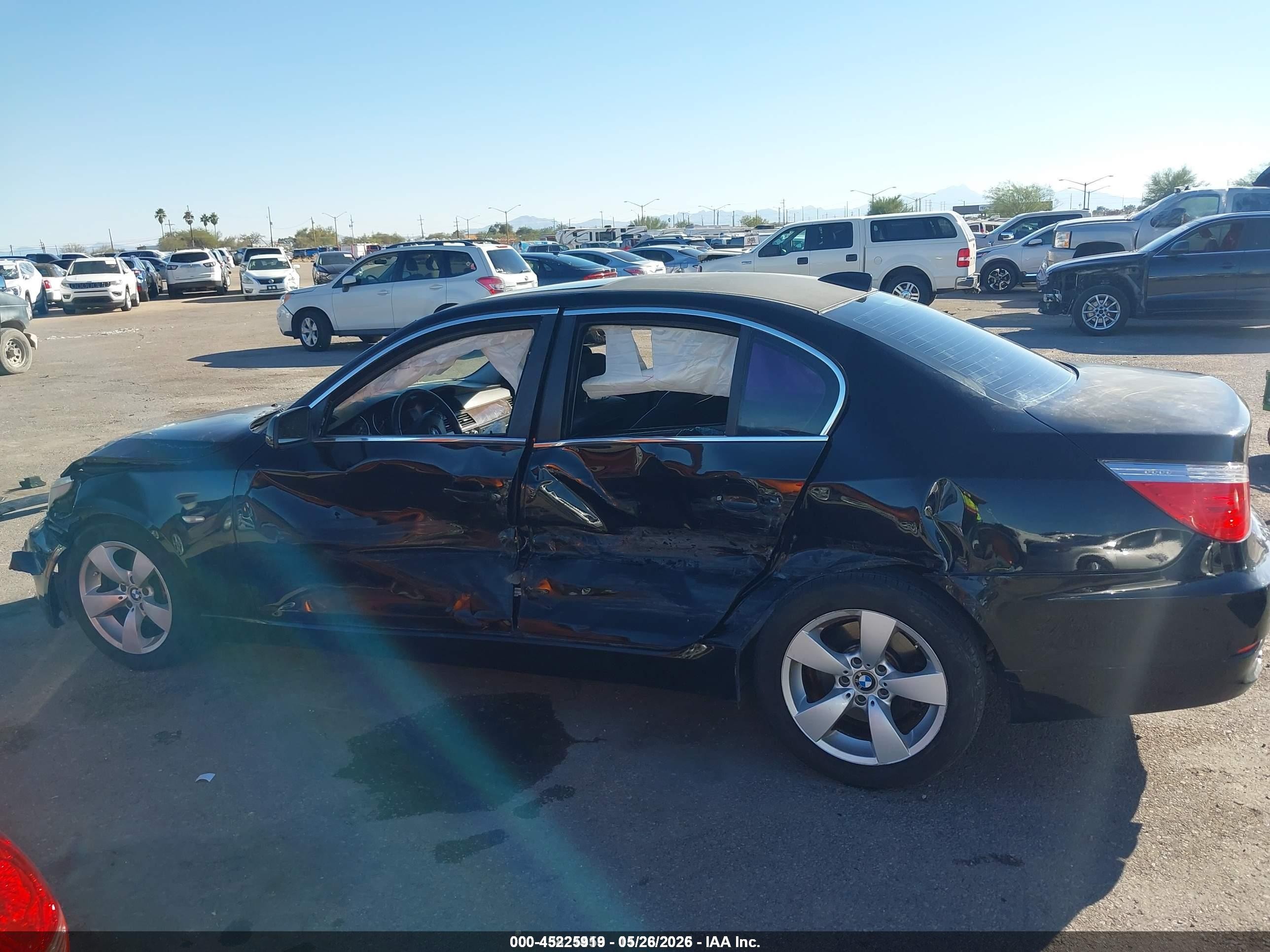 2008 Bmw 528i   Black vin: WBANU53598CT19841