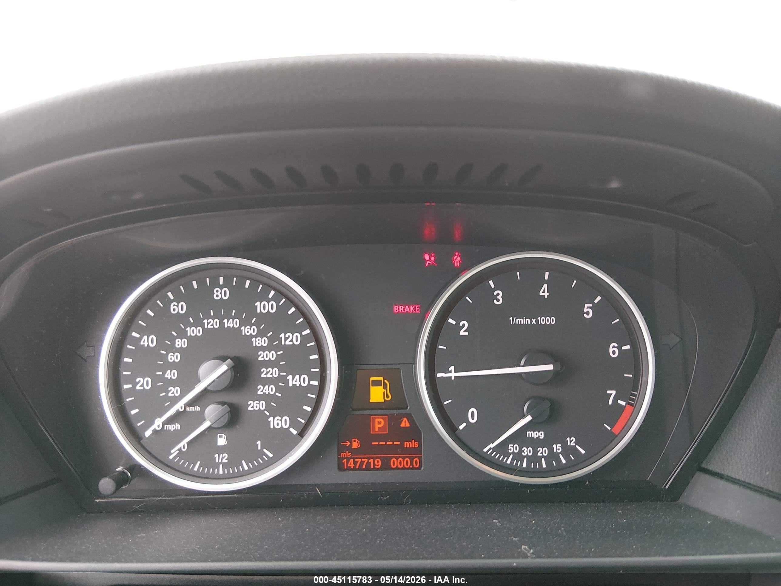 2008 Bmw 528i   White vin: WBANU535X8CT04314