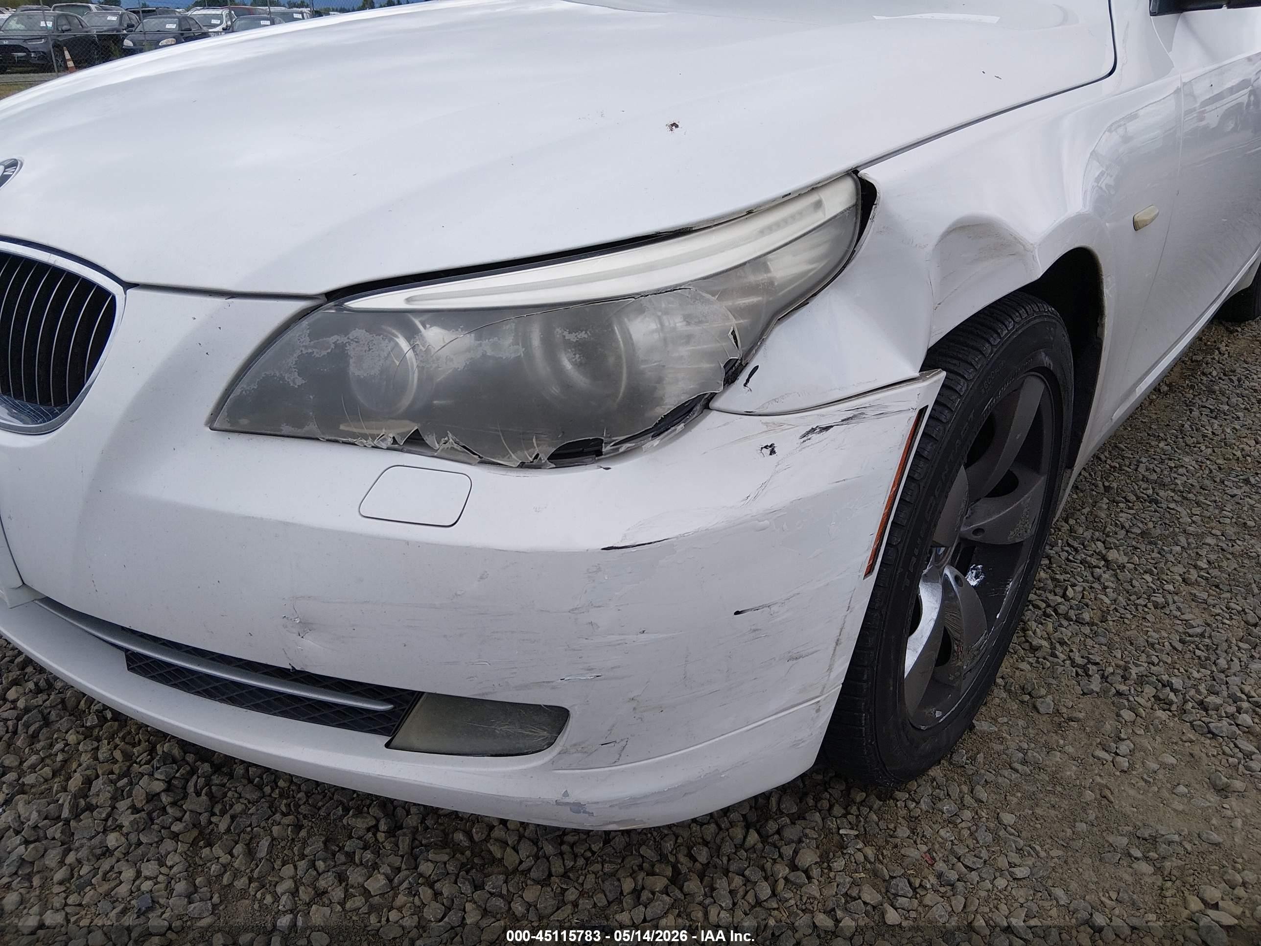 2008 Bmw 528i   White vin: WBANU535X8CT04314