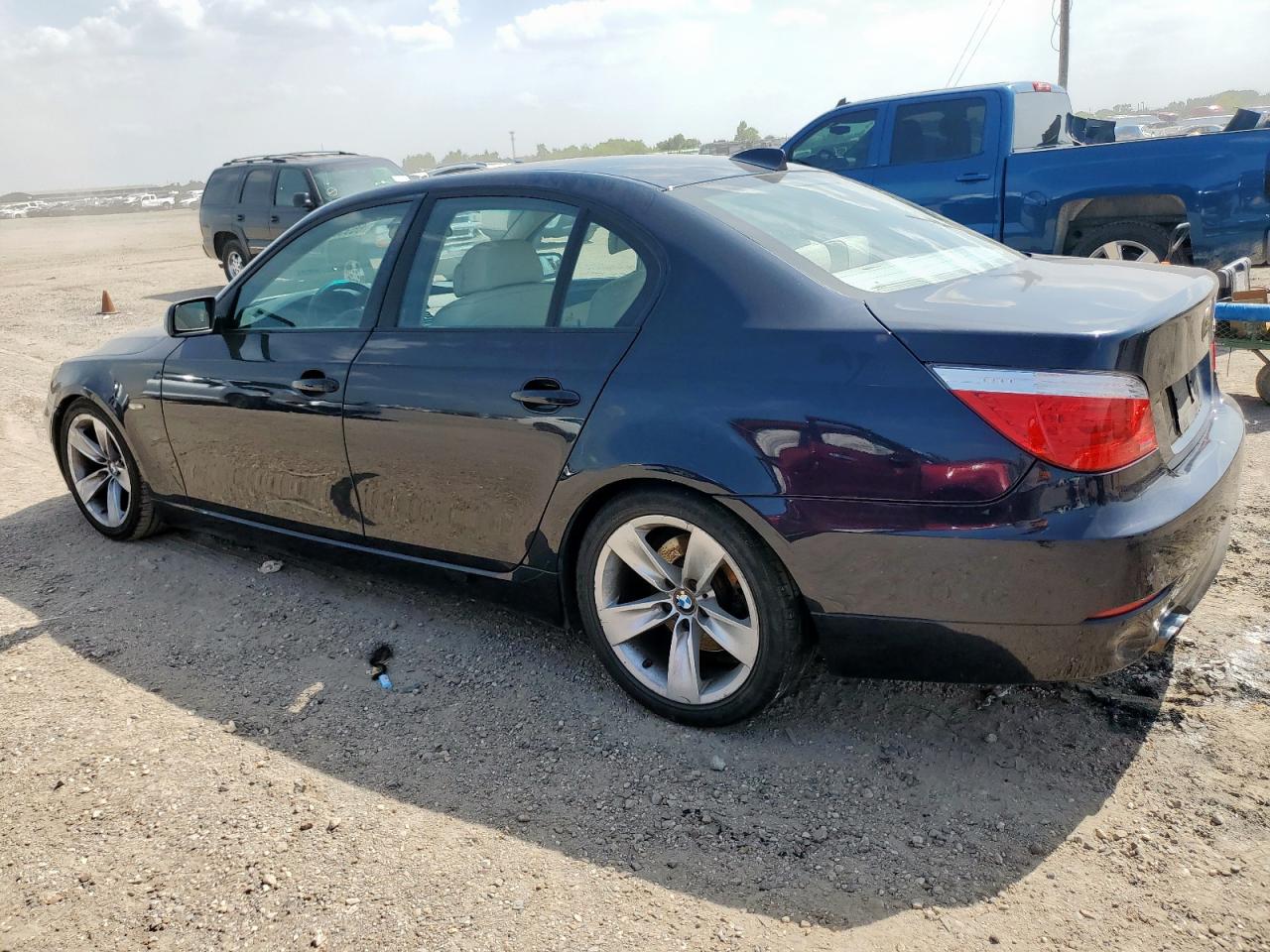2008 Bmw 528 I Blue vin: WBANU535X8CT08685