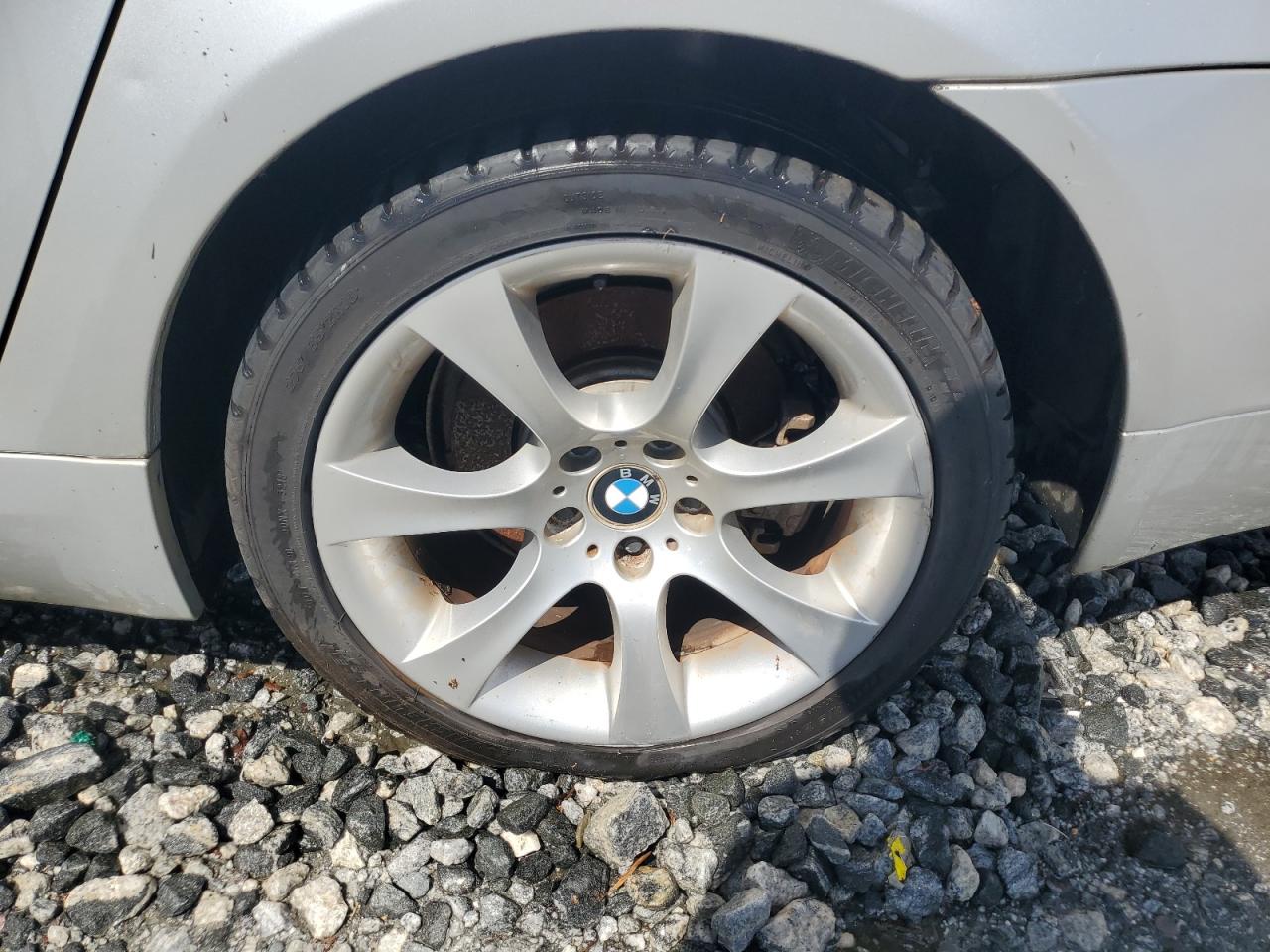 2008 Bmw 528 I Silver vin: WBANU535X8CT11957 Damage: Left Rear Wheel, Curb Rash, > 12 Inches