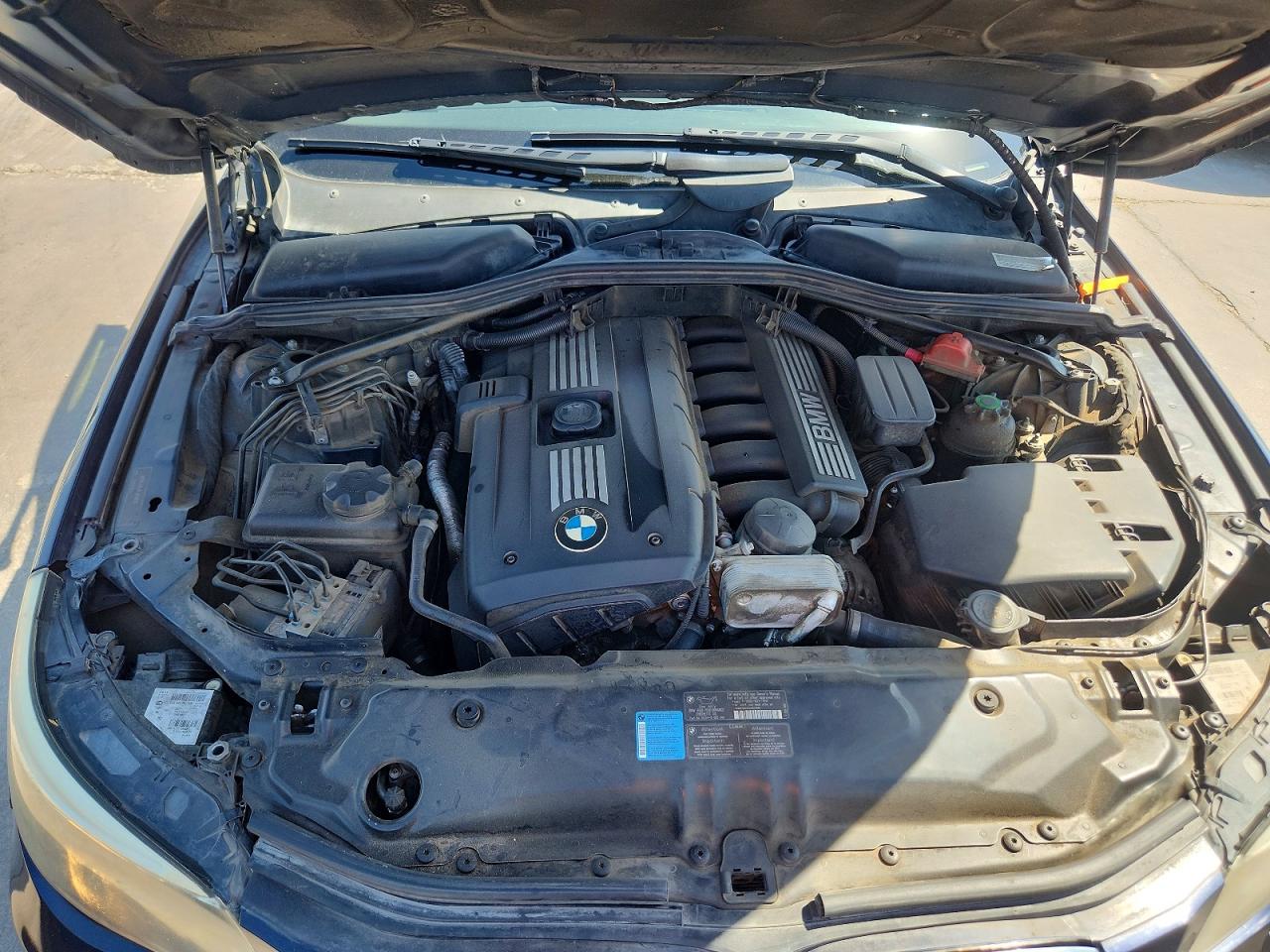 2010 Bmw 528 I Blue vin: WBANU5C50AC128749