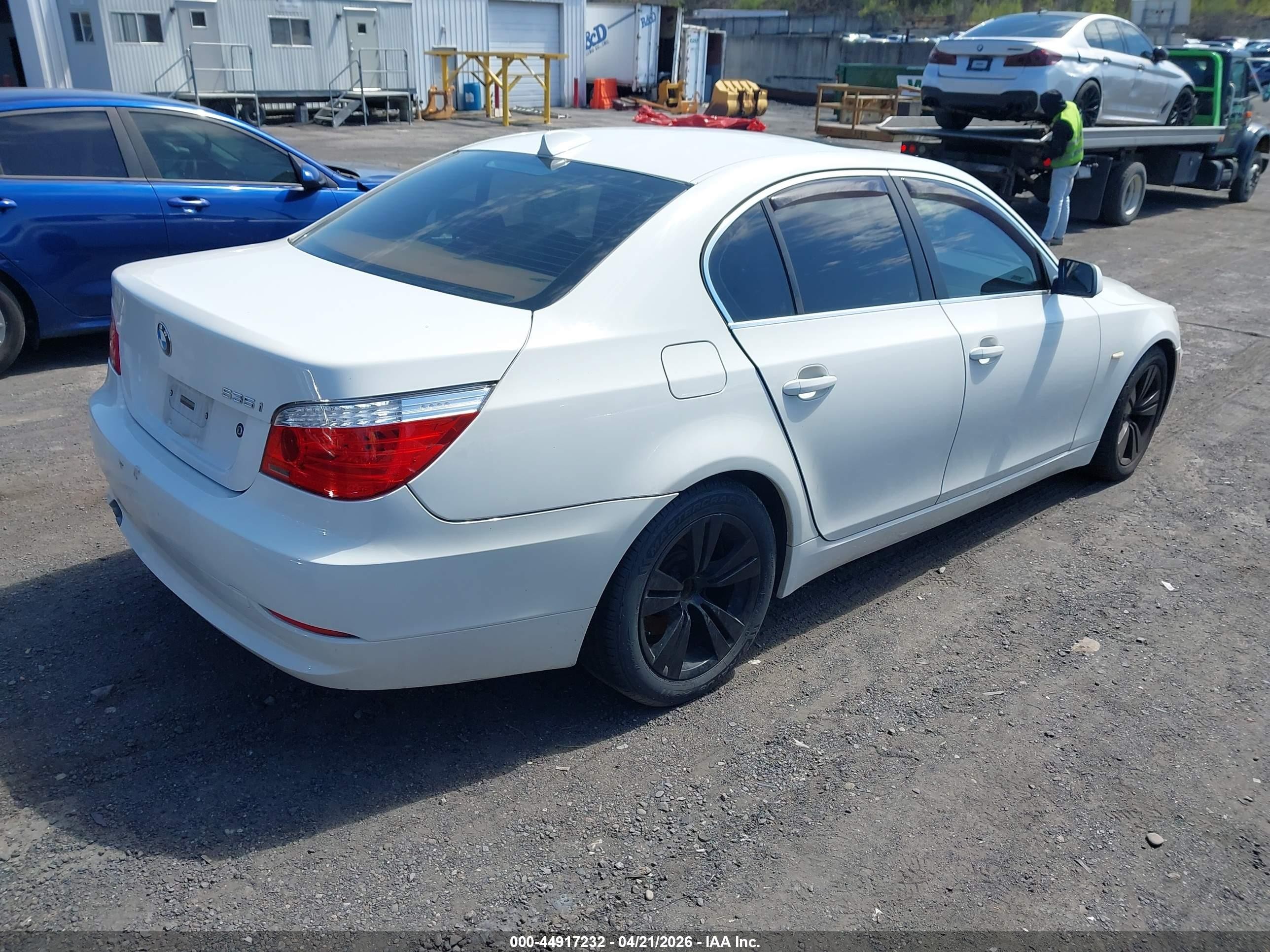 2010 Bmw 528i   White vin: WBANU5C51AC128923