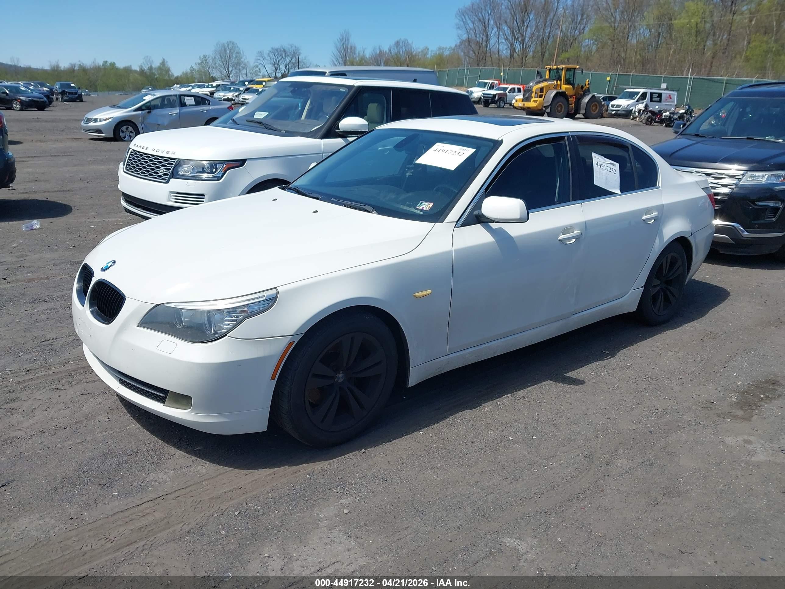 2010 Bmw 528i   White vin: WBANU5C51AC128923