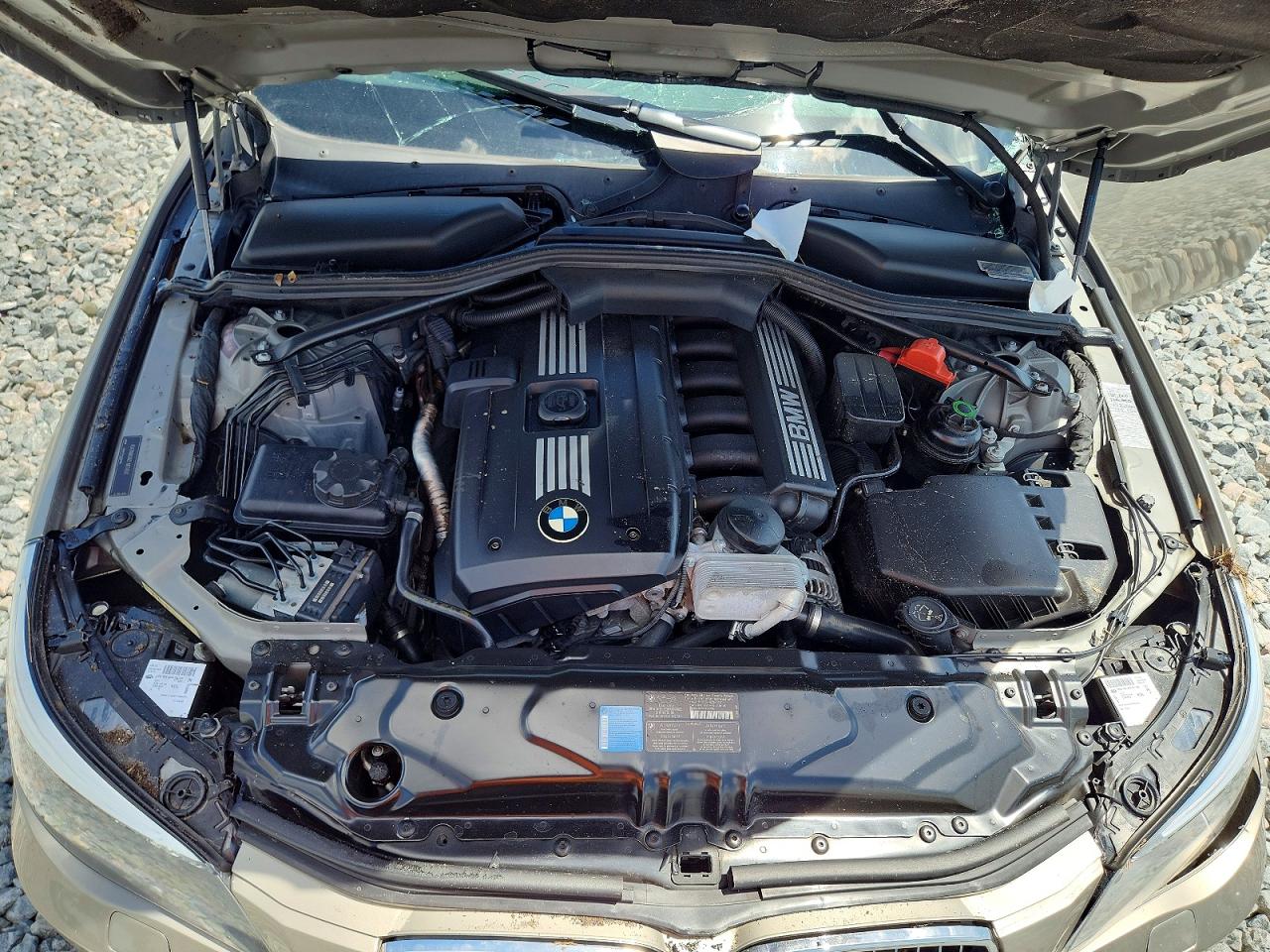 2010 Bmw 528 I Tan vin: WBANU5C51AC365475