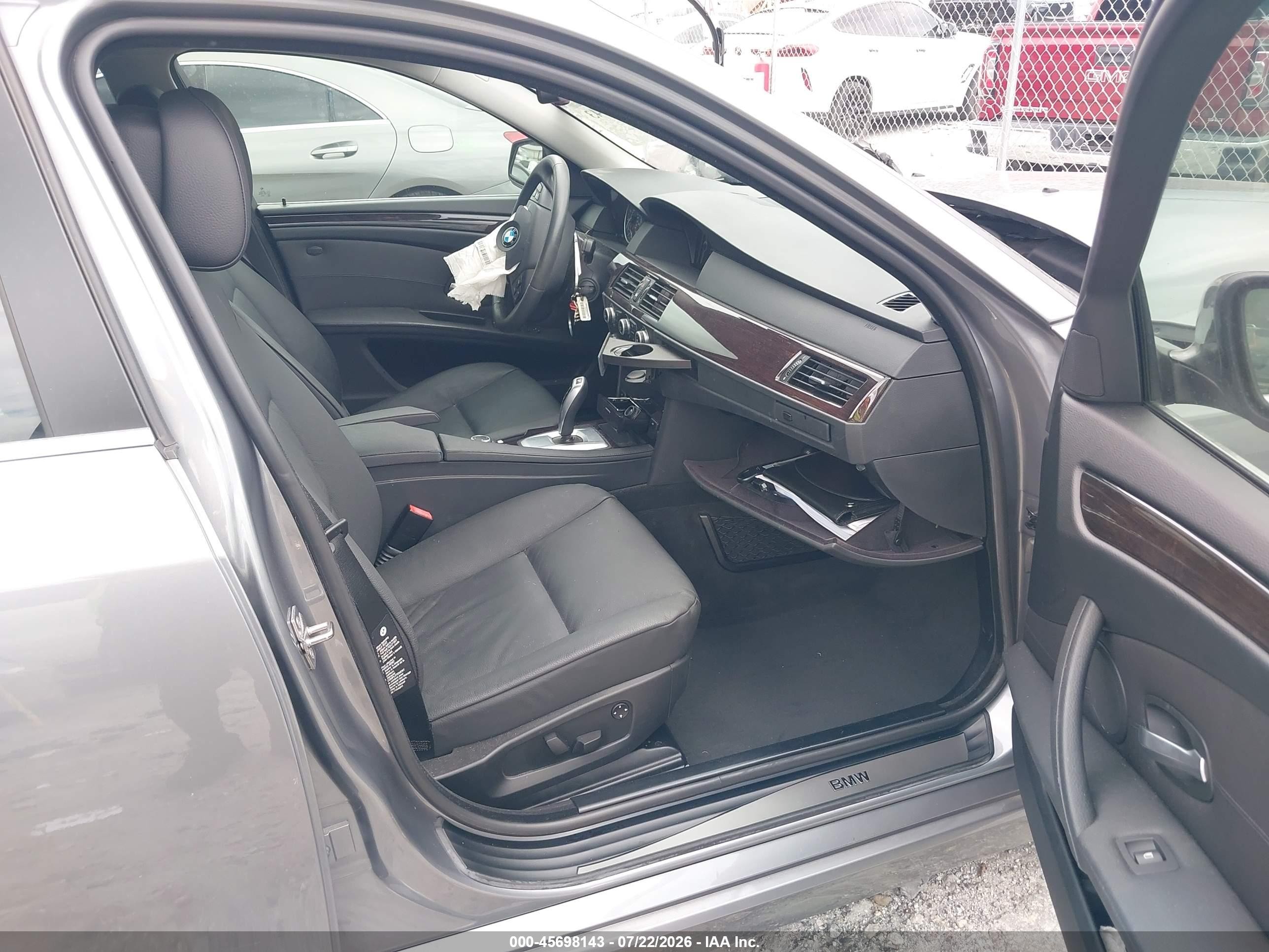 2010 Bmw 528i   Gray vin: WBANU5C53AC442430