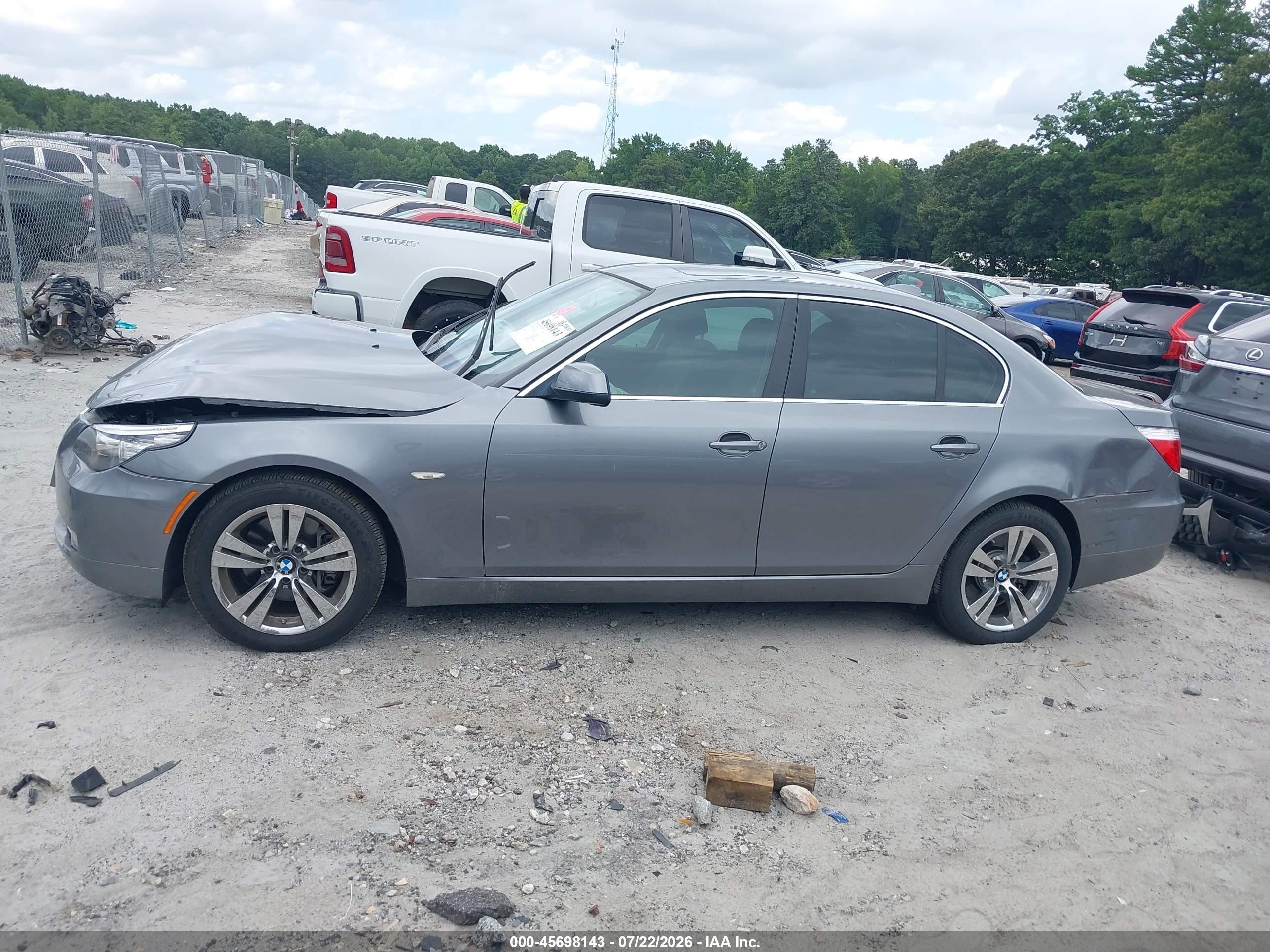2010 Bmw 528i   Gray vin: WBANU5C53AC442430