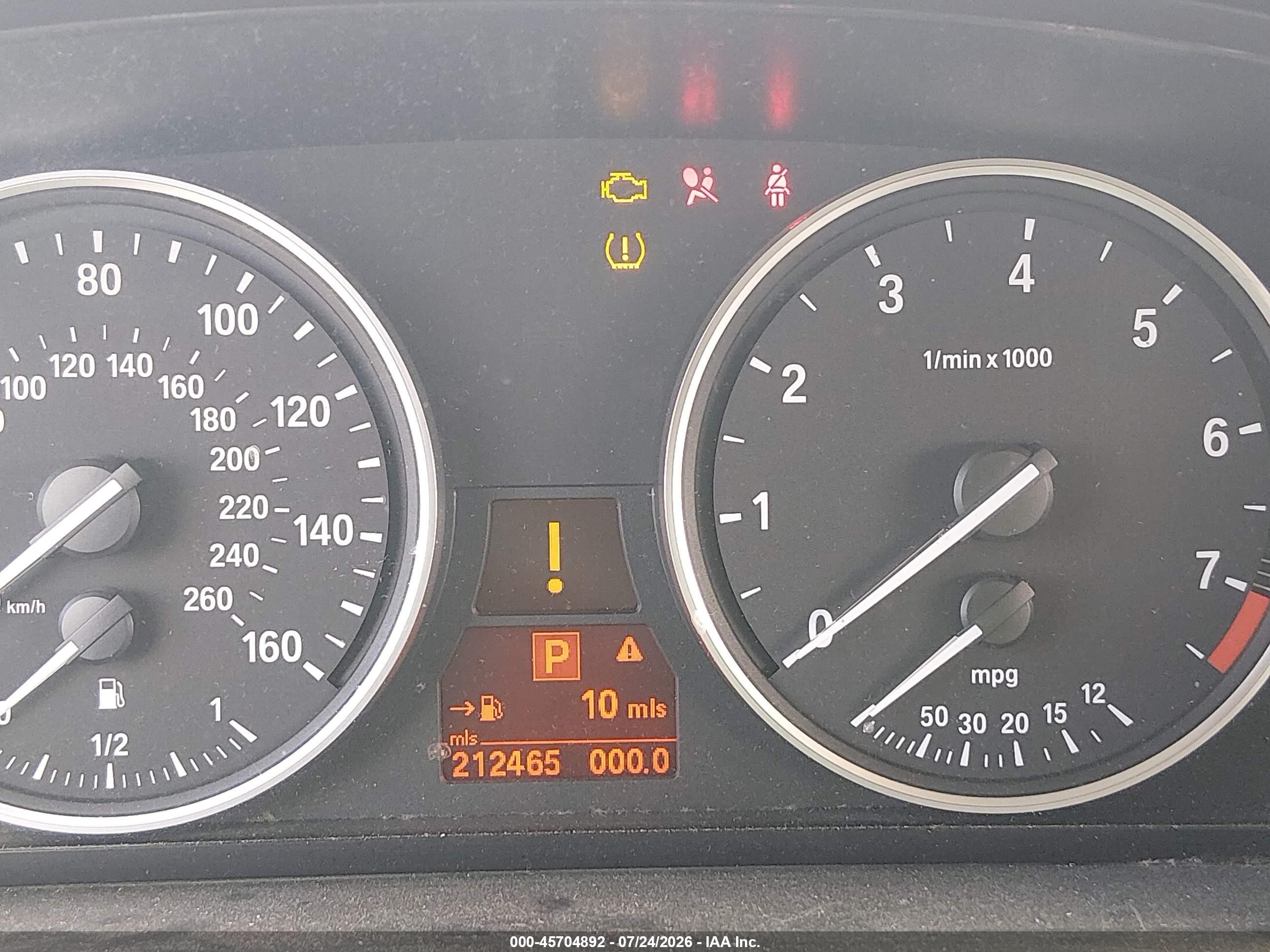 2010 Bmw 528i   Серебряный vin: WBANU5C54AC125496