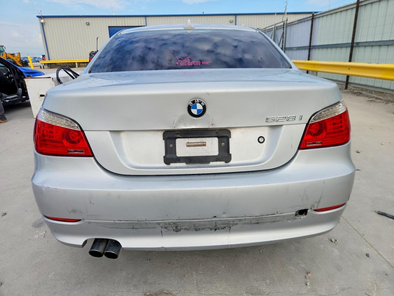2010 Bmw 528 I Silver vin: WBANU5C54AC364983
