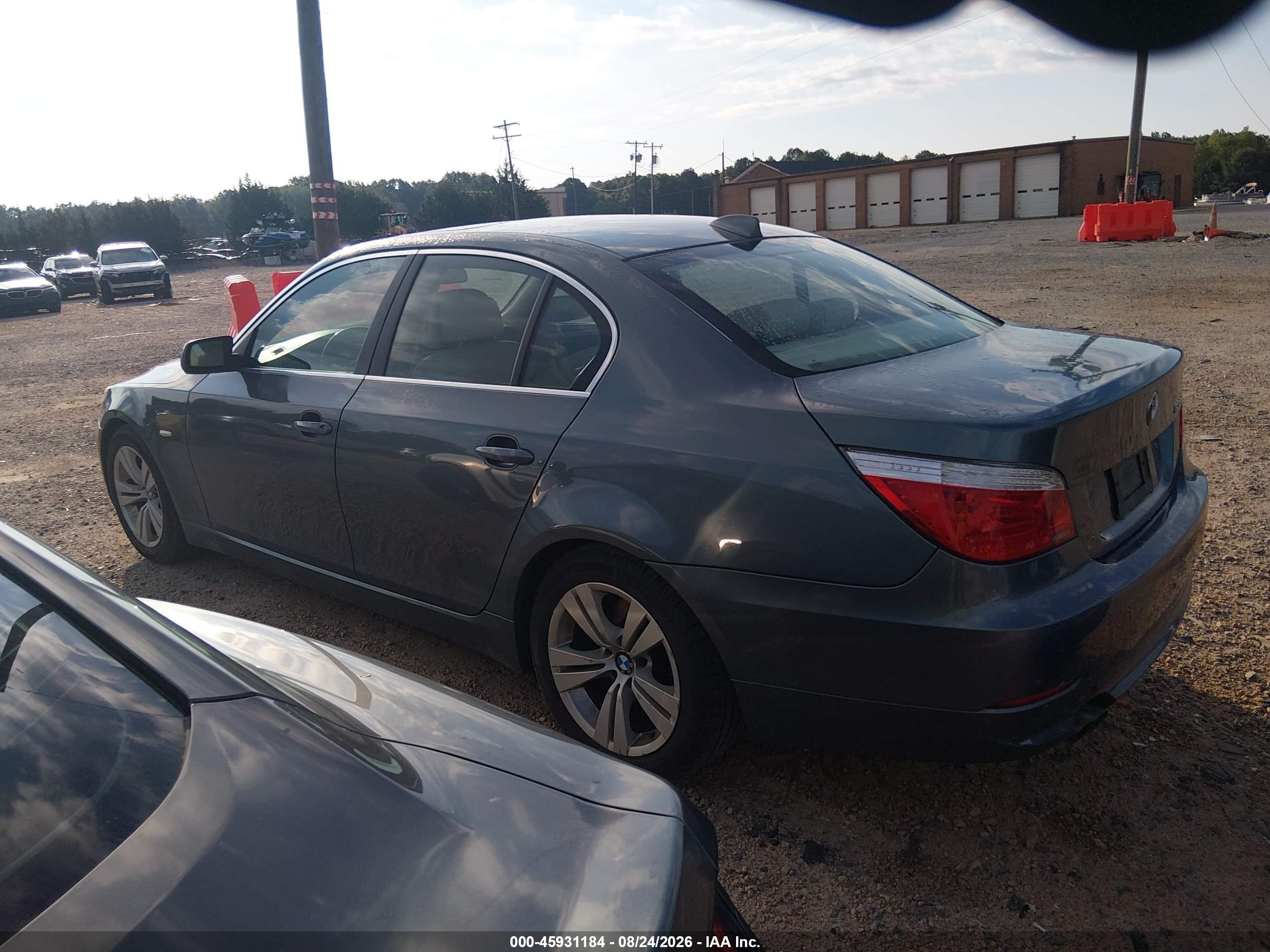 2010 Bmw 528i   Blue vin: WBANU5C55AC124289