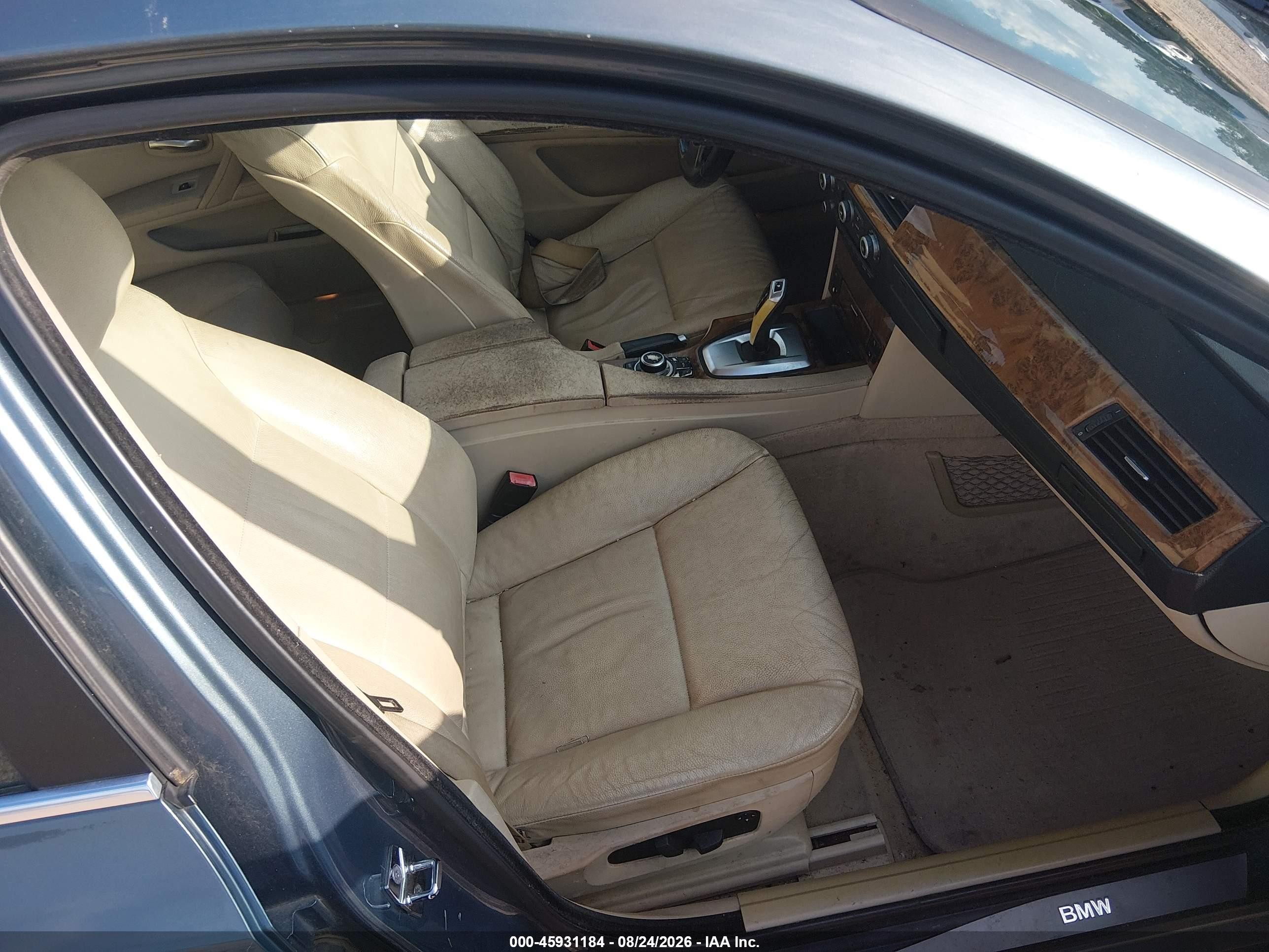 2010 Bmw 528i   Blue vin: WBANU5C55AC124289