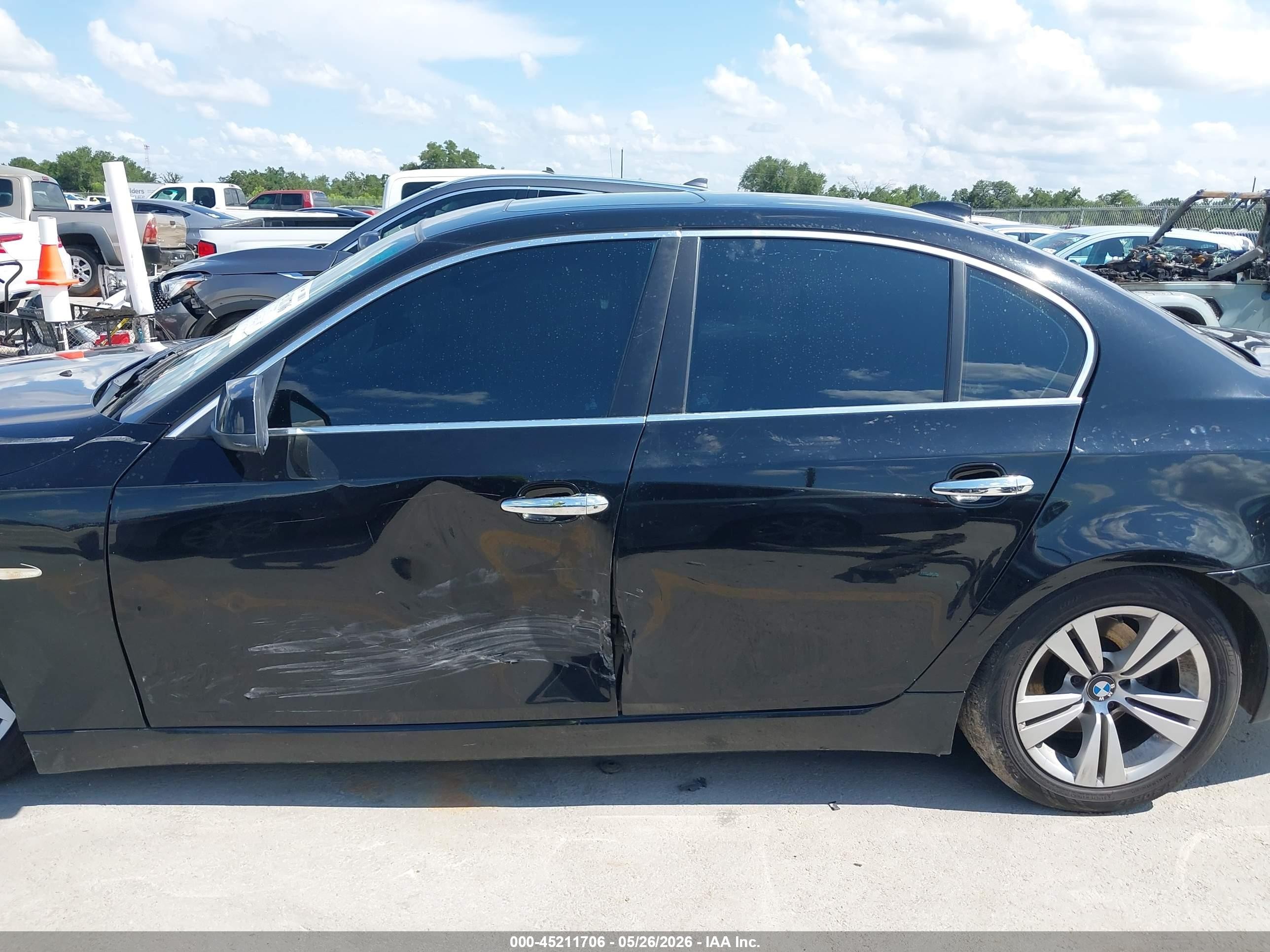 2010 Bmw 528i   Black vin: WBANU5C55AC366337
