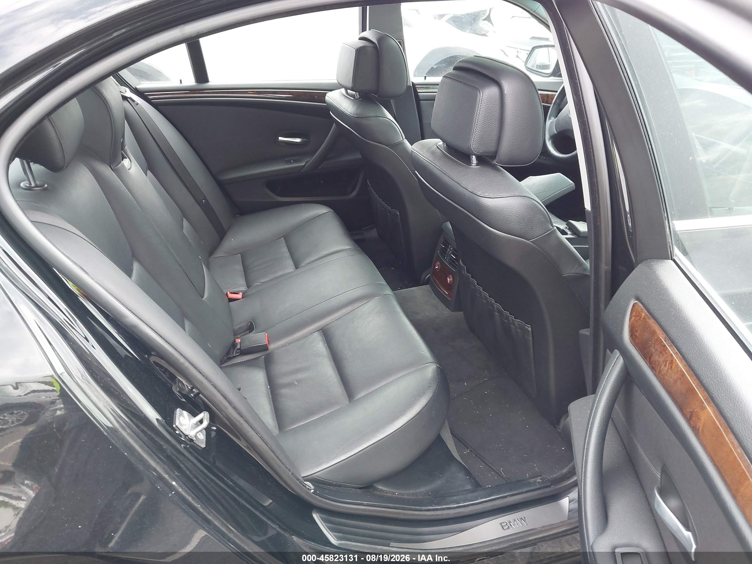 2010 Bmw 528i   Black vin: WBANU5C57AC460879
