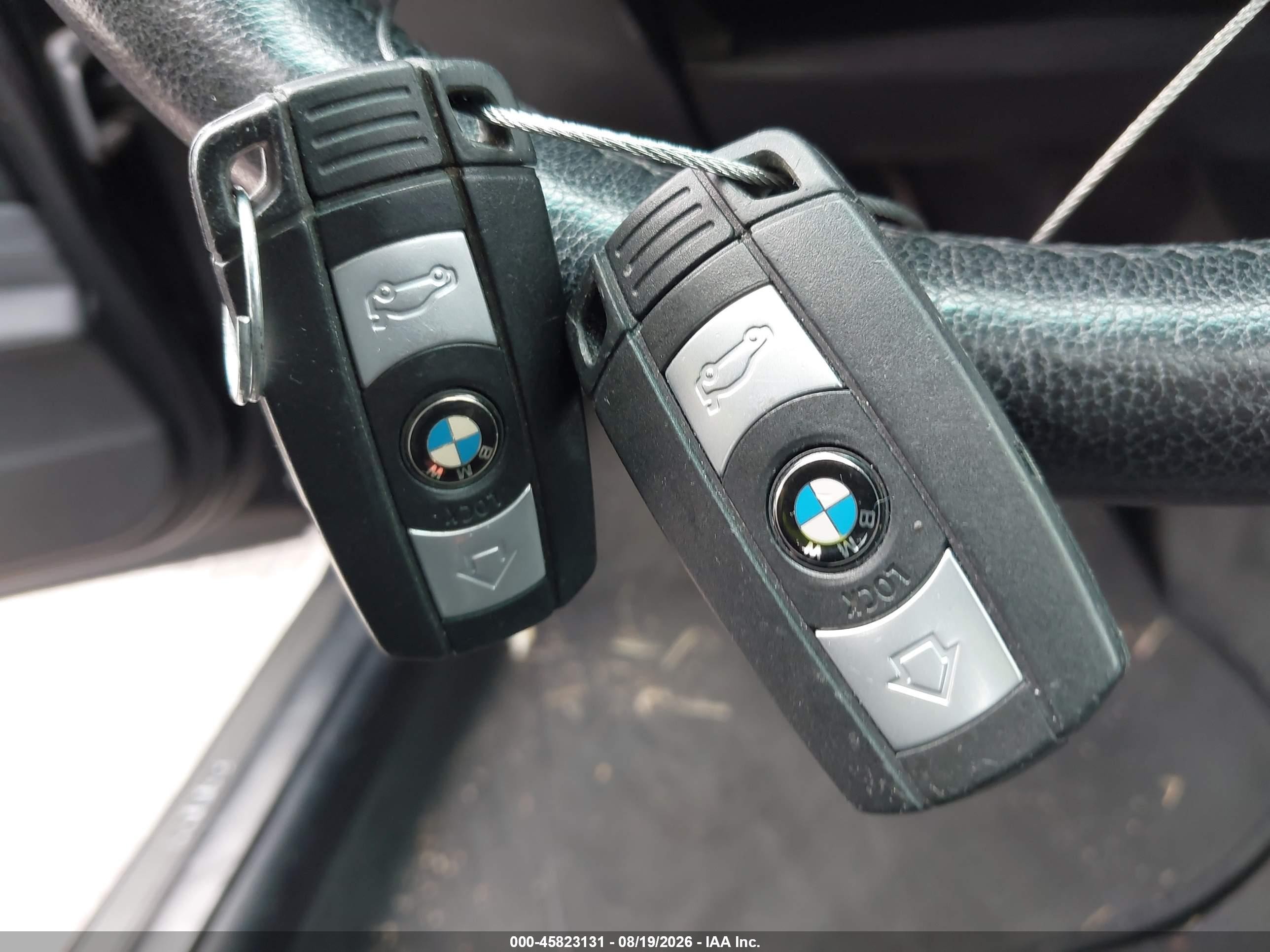 2010 Bmw 528i   Black vin: WBANU5C57AC460879