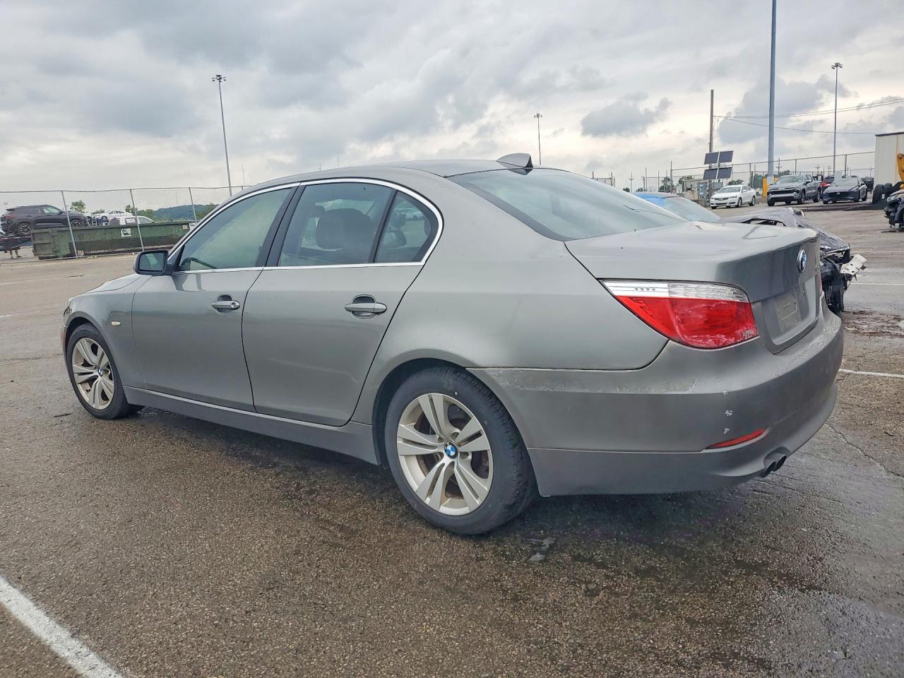 2010 Bmw 528 I Gray vin: WBANU5C58AC126537