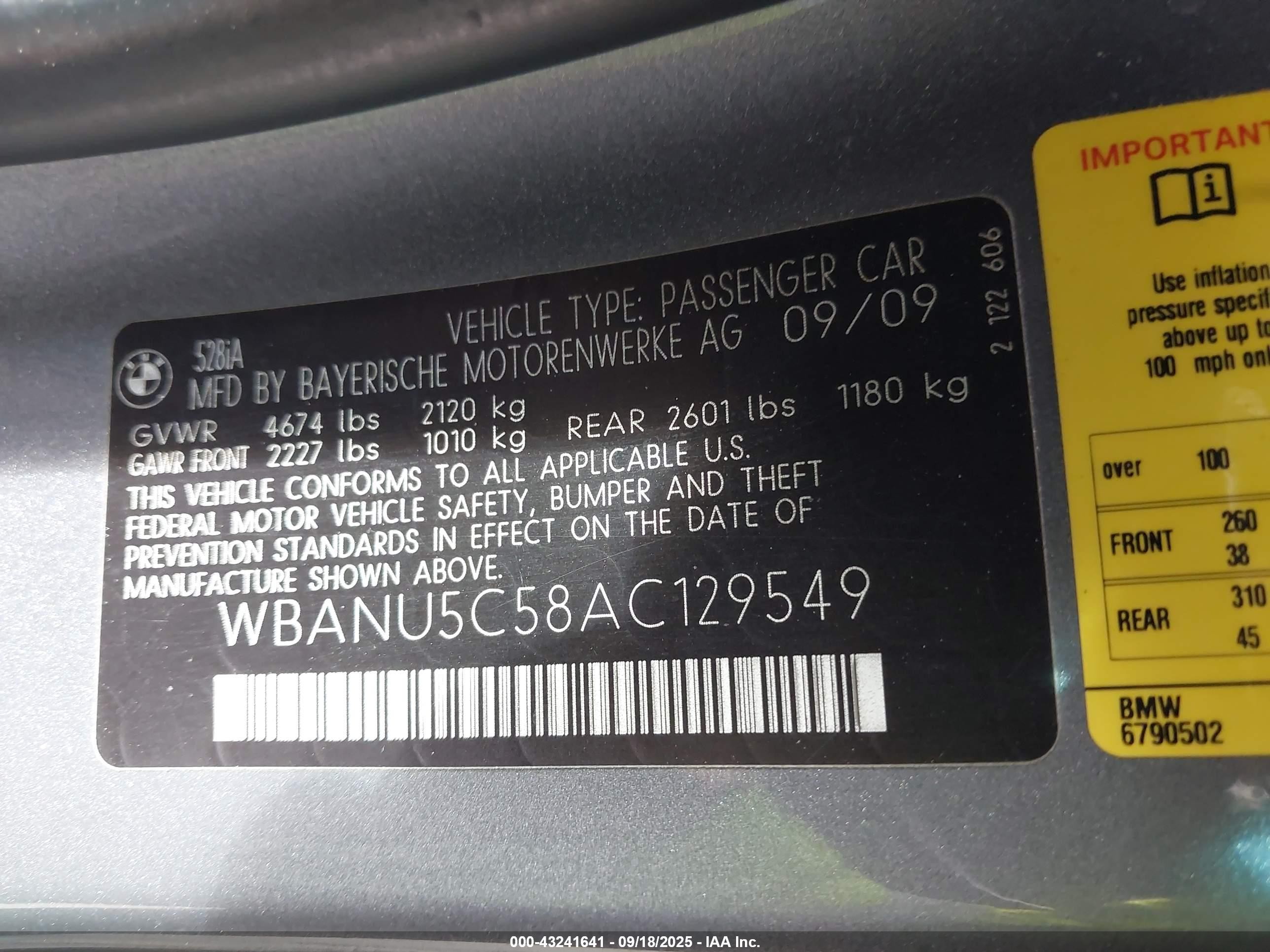 2010 Bmw 528i   Silver vin: WBANU5C58AC129549