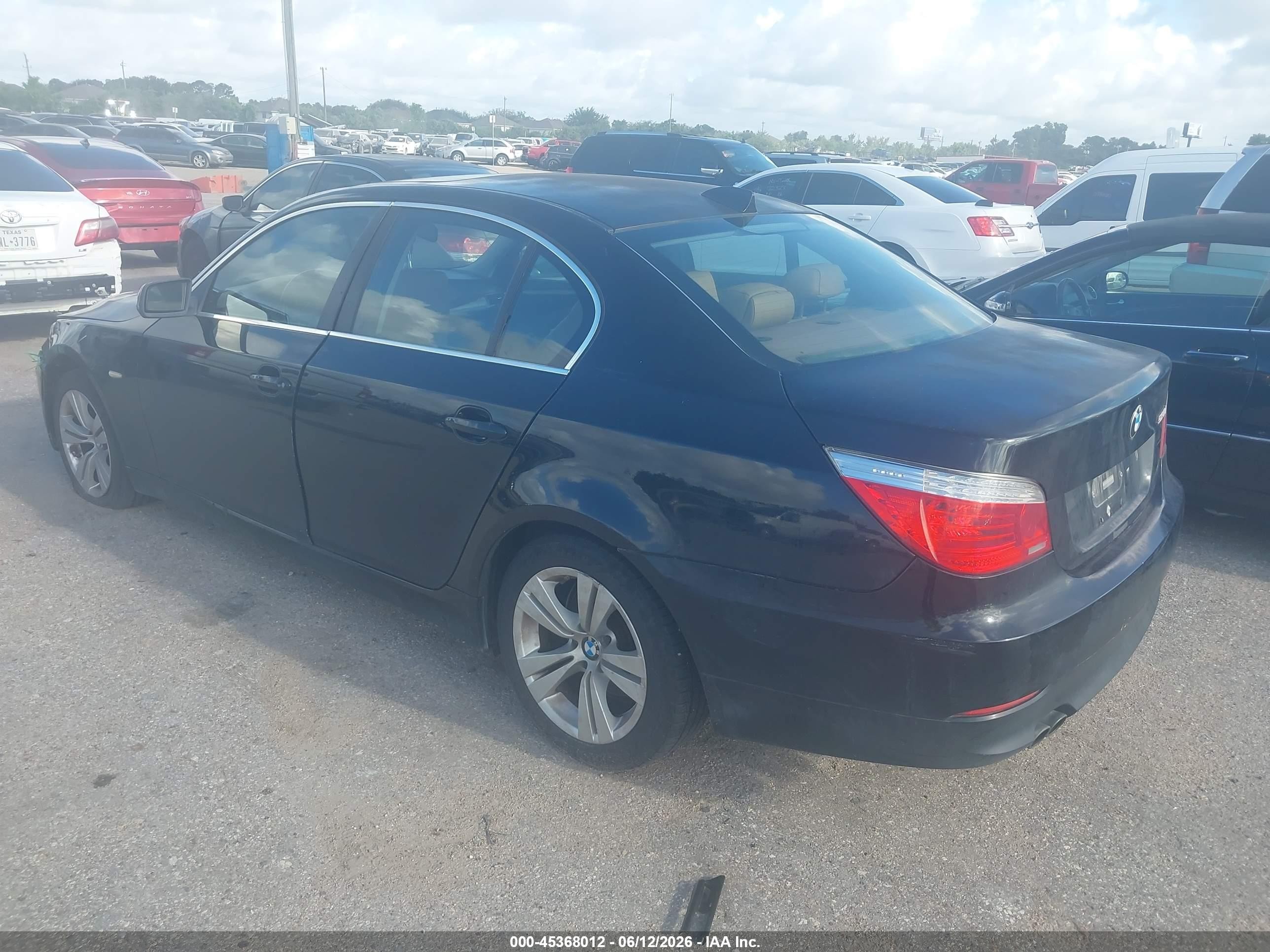 2010 Bmw 528i   Black vin: WBANU5C59AC128314