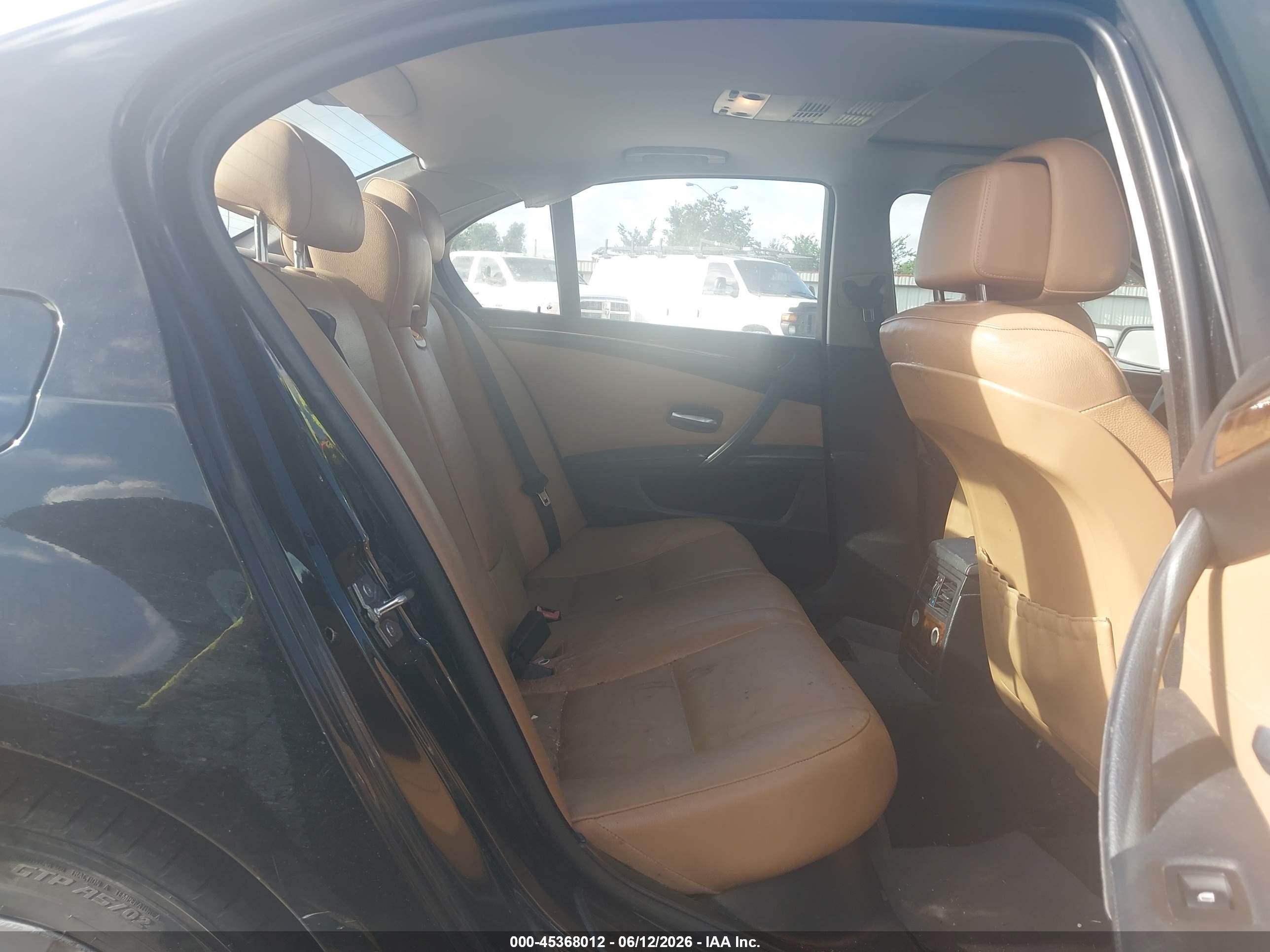2010 Bmw 528i   Black vin: WBANU5C59AC128314