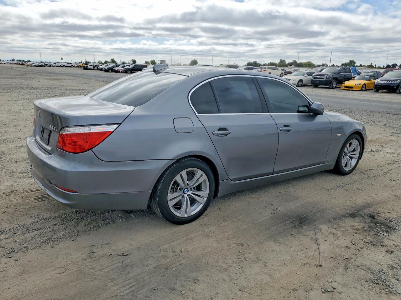 2010 Bmw 528 I Gray vin: WBANU5C59AC441704