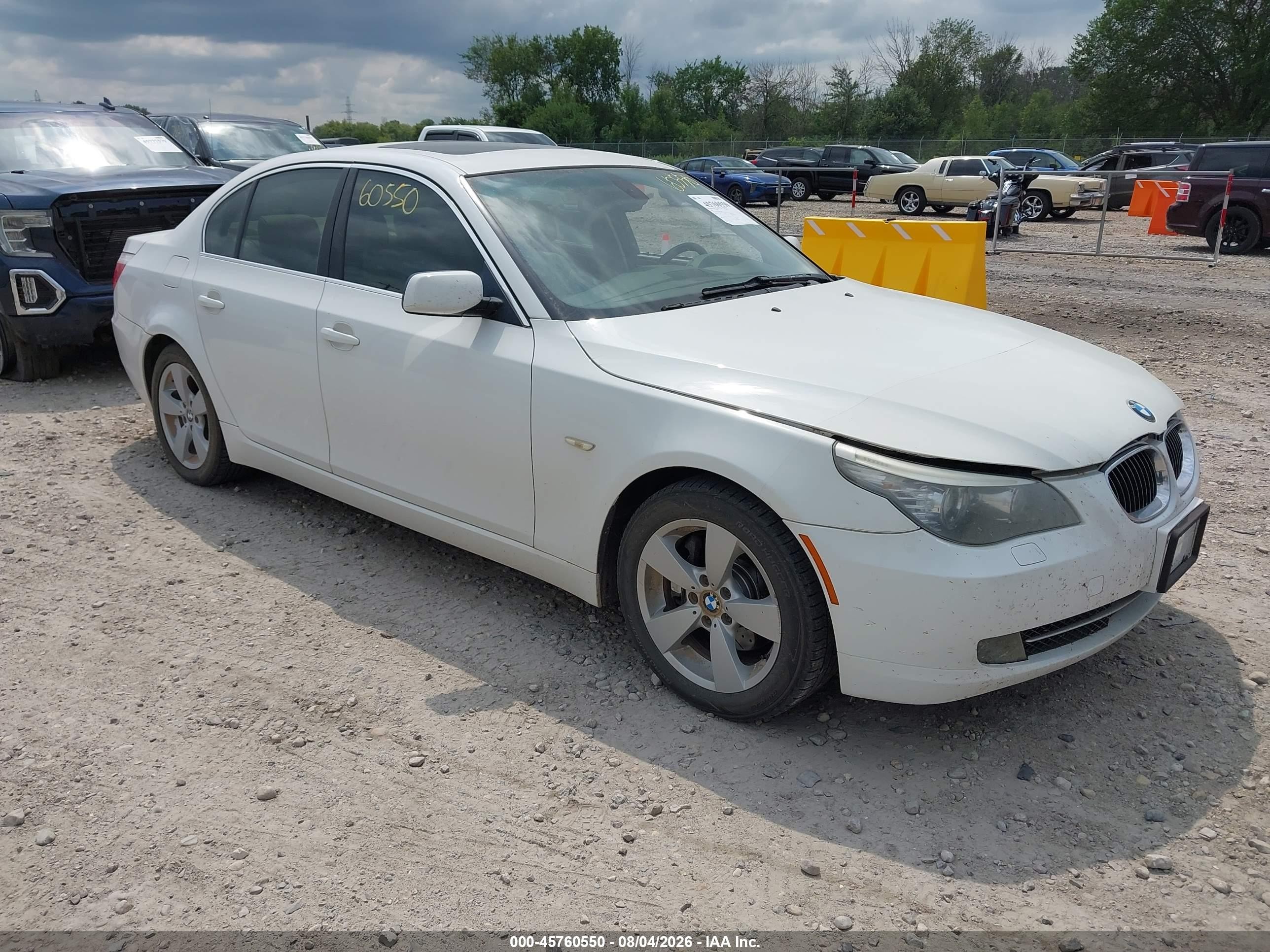 2008 Bmw 528xi   White vin: WBANV13528CZ53496